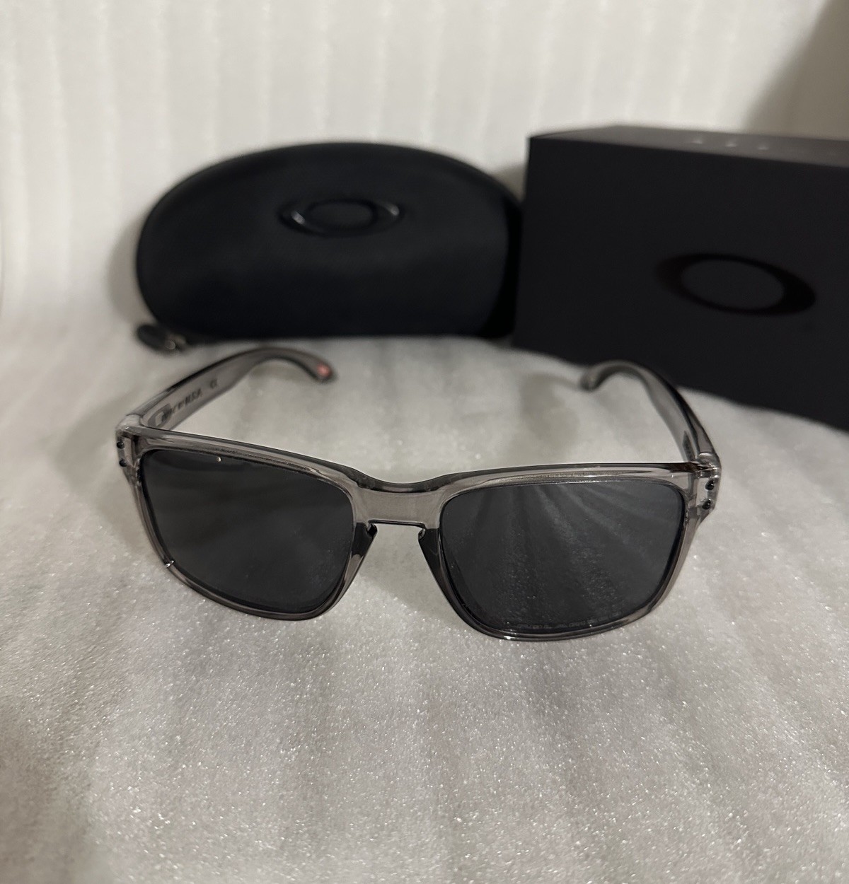 Oakley Holbrook Polarized Sunglasses Black Lens Square Sunglasses Polarized