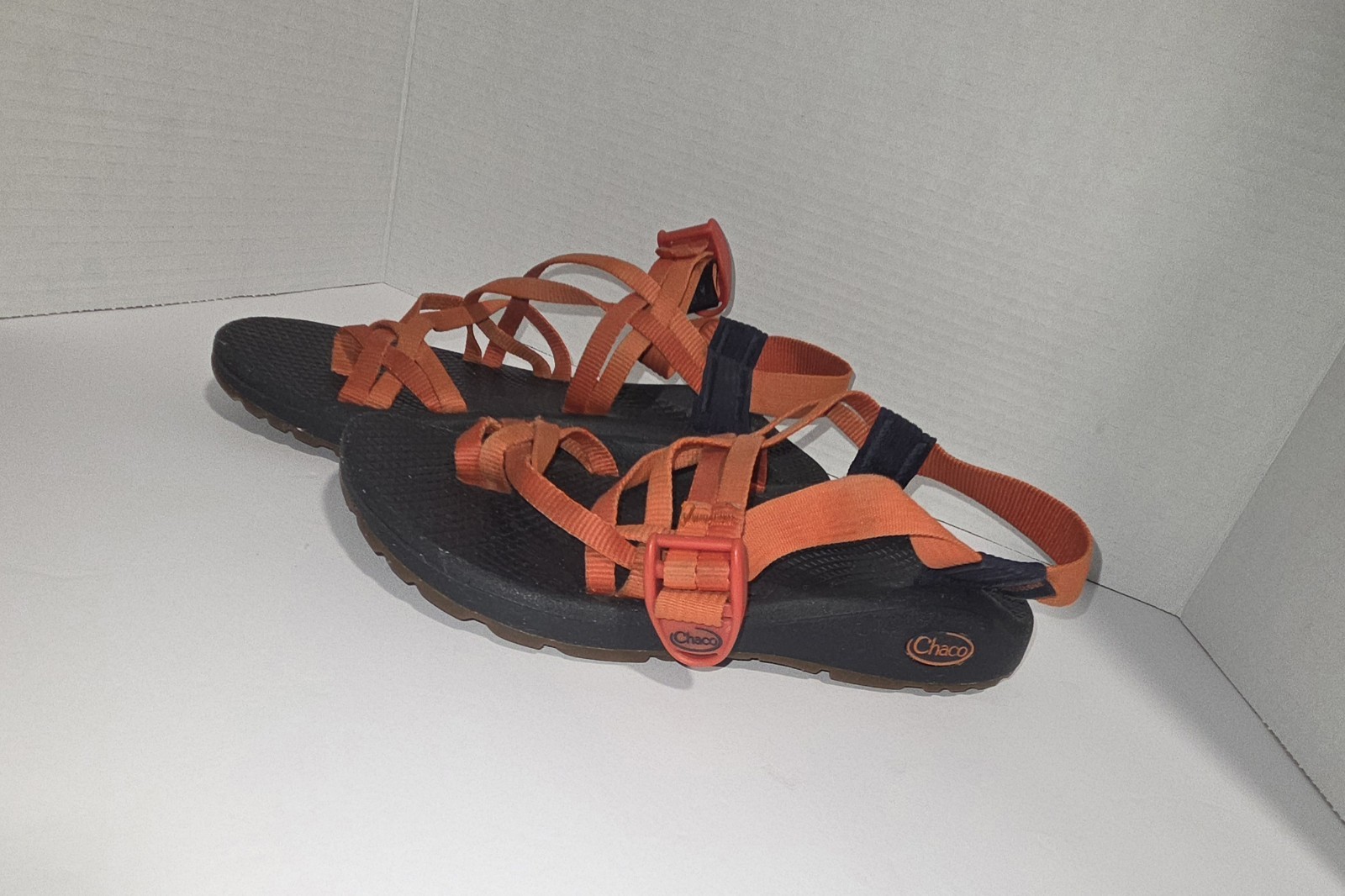 Chaco Women’s Strappy Sport Sandals Adjustable Straps Orange/Black Size 7