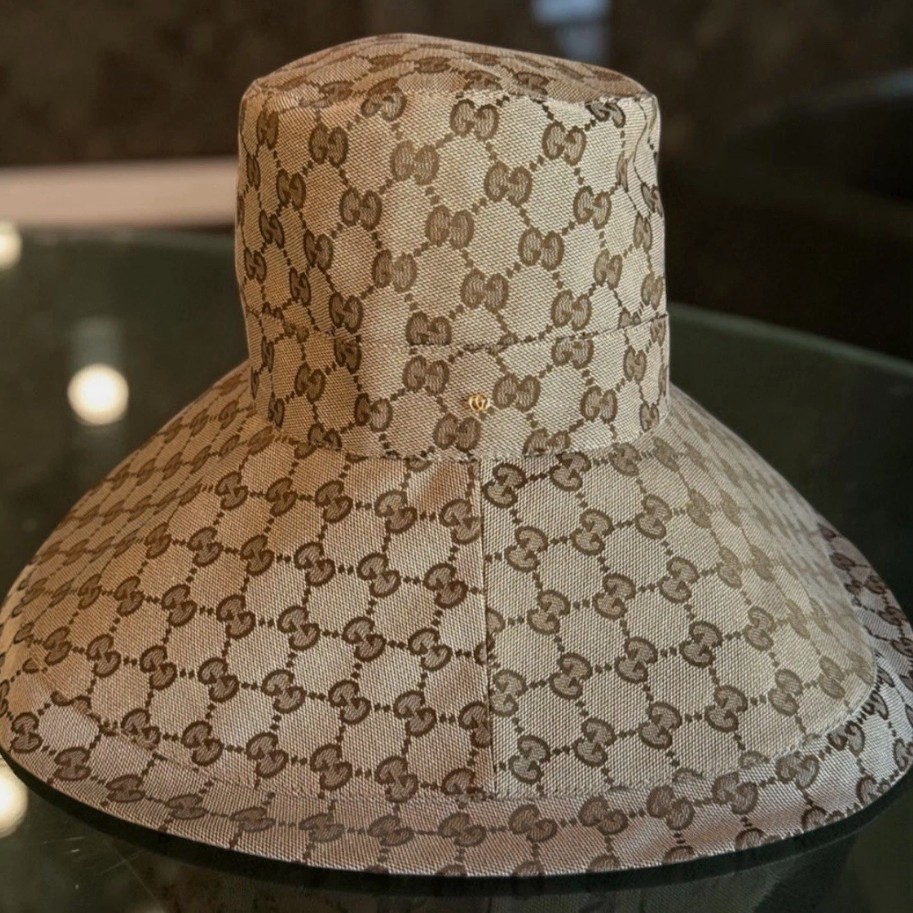 Beige Wide Brim Gucci Sun Hat GG Logo | Dust Bag Included | White Lotus Size M
