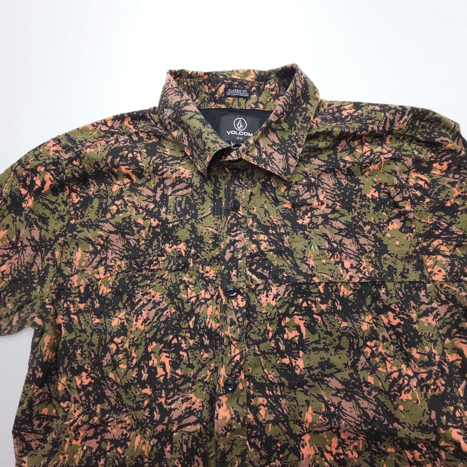 Volcom Short Sleeve Button Shirt Mens Medium Camo Print Classic Coastal Skate