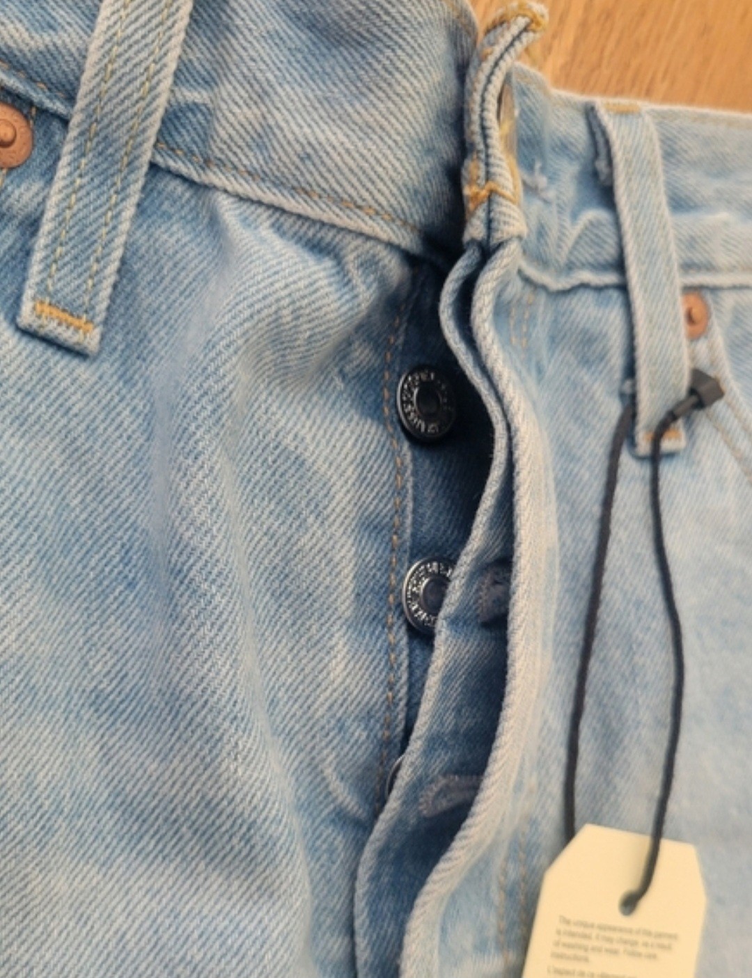 Levi’s 501 Original Fit Women’s High-Rise Shorts
