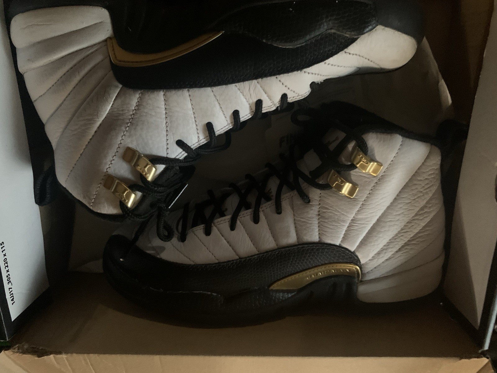 Jordan Air Jordan 12 Retro (GS) High Top Sneaker 5Y White/Black/Gold