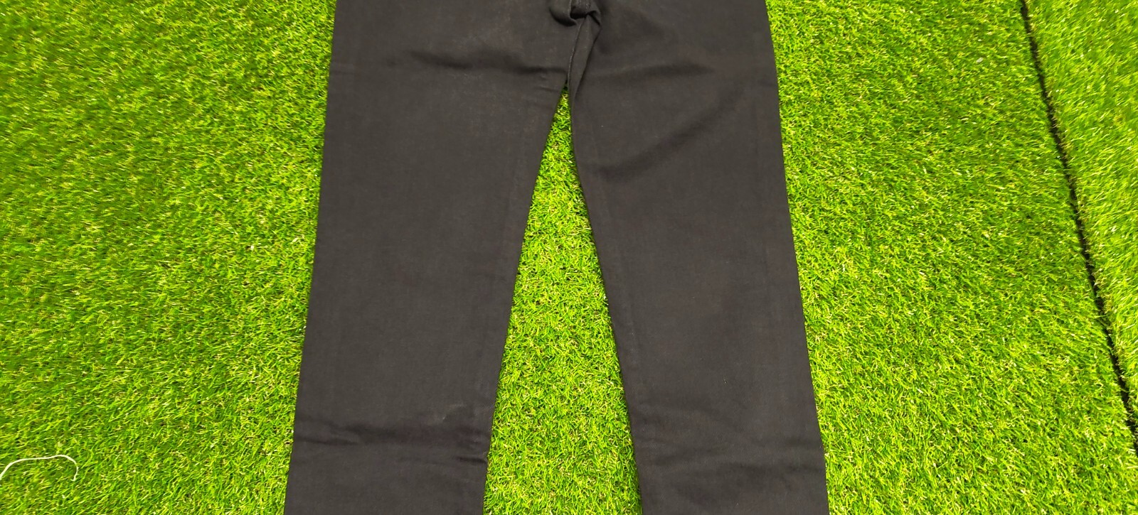 NEUW – Razor Skinny – Black Stone – 25W 32L (7R) New With Tags RRP $129.95