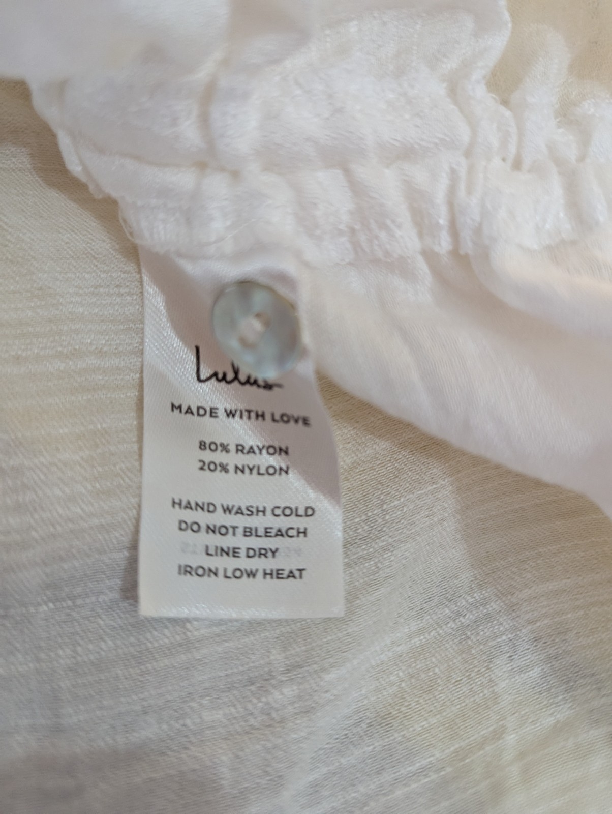 Lulus Women’s Size Small White Button-Down Ruched Sides Top Blouse Lightweight