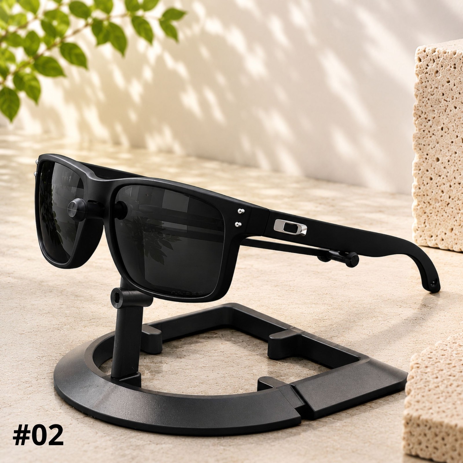 Oakley Holbrook Matte Black Frame Sunglasses Polarized Lens UV400 New In Box