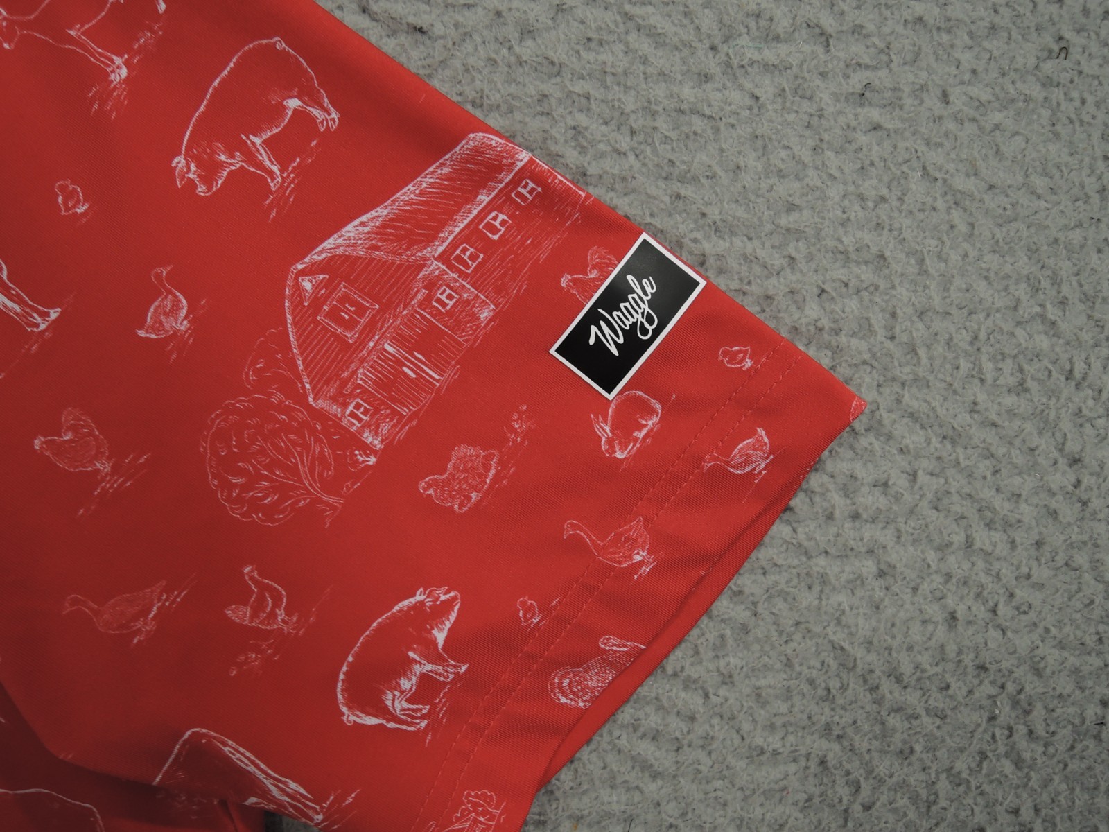 Waggle Polo Shirt Mens Large Red Performance Stretch Golf Farm Animals