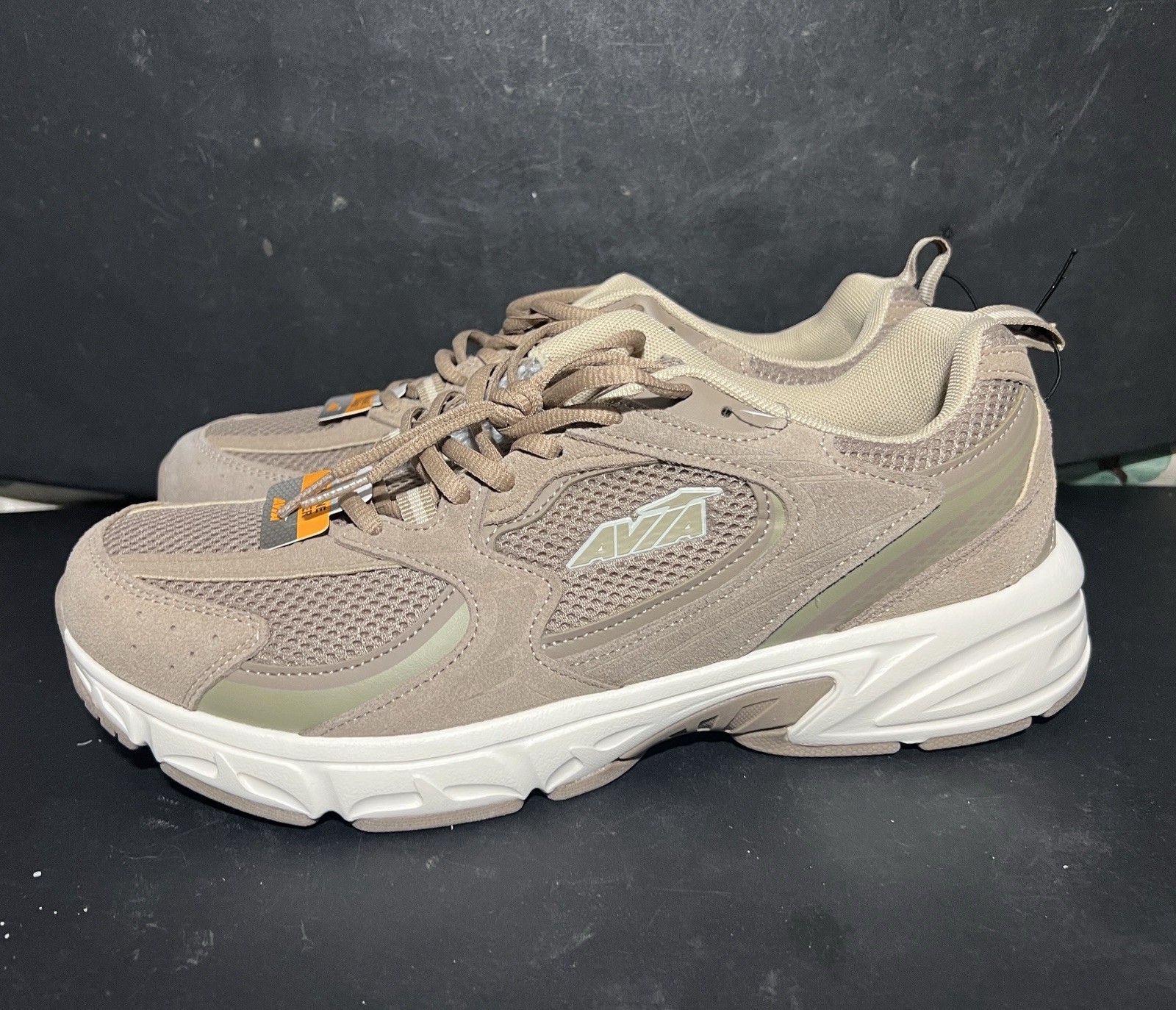 AVIA Men’s Size 9 Performance 5000 Athletic Sneakers Mesh Leather • Brown