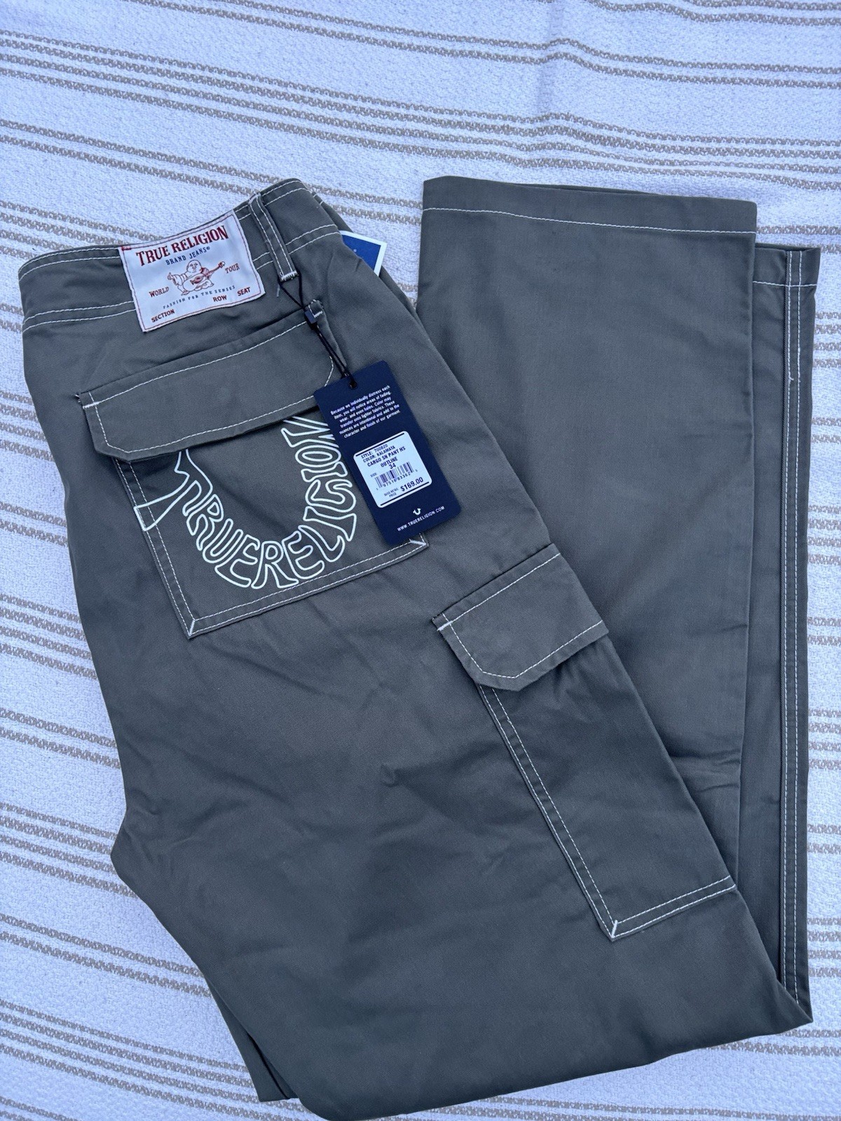 True Religion Men’s Cargo Pants Size 30×32 Kalamata Green Retail $169 NEW