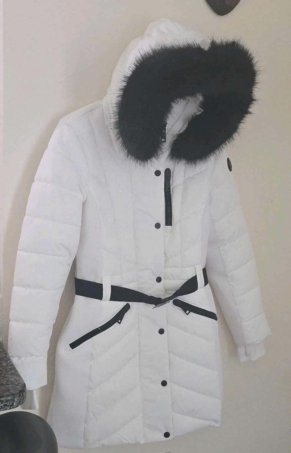 Michael Kors Women’s Belted Hooded Puffer Coat Faux Fur Trim Size S Retail $300