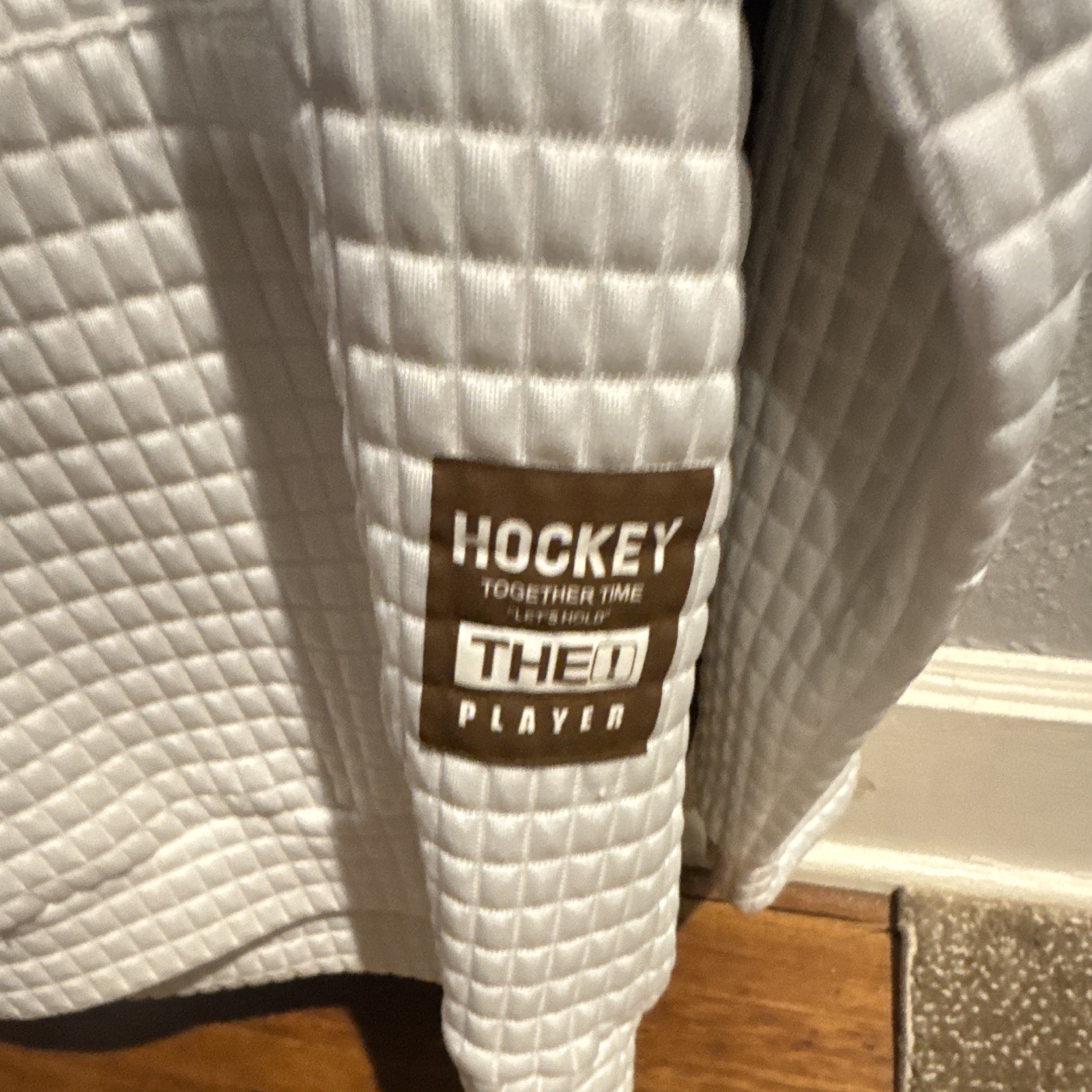Manfinity Mens M Solid White Hockey Pullover Knit Hoodie Drawstring Pockets Logo