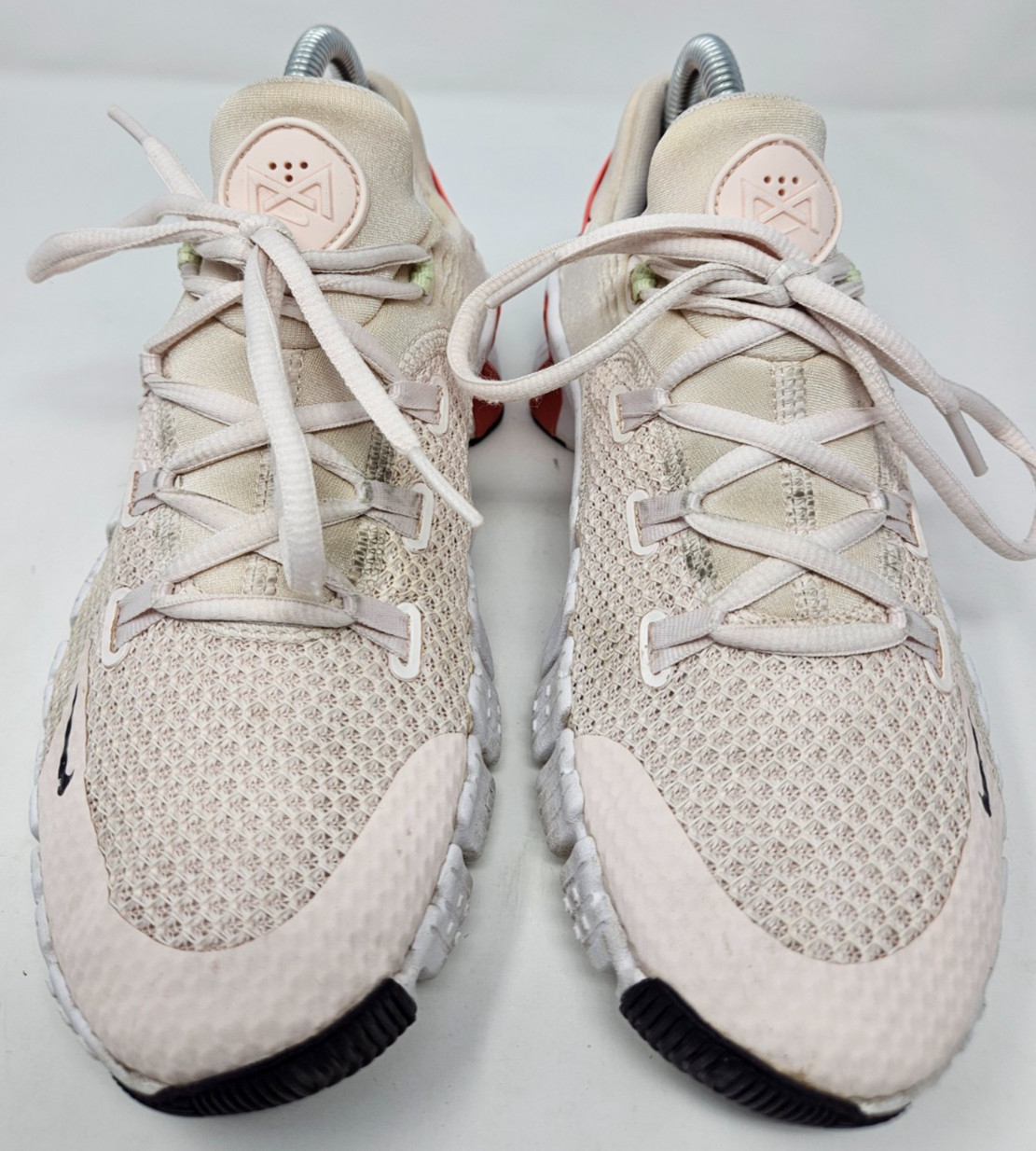 Nike Free Metcon 4 Beige Orange Athletic Shoes Sneakers Women’s Sz 8 CZ0596-658