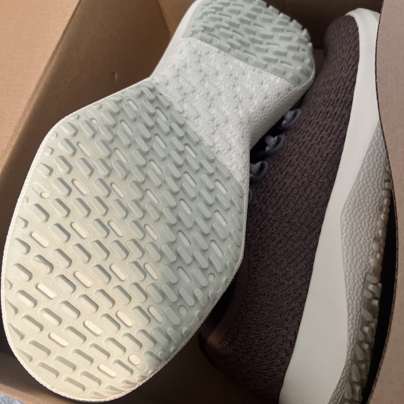 Allbirds Men’s Tree Runners Hazy Cocoa Sz 9 Lightweight Breathable Sneakers