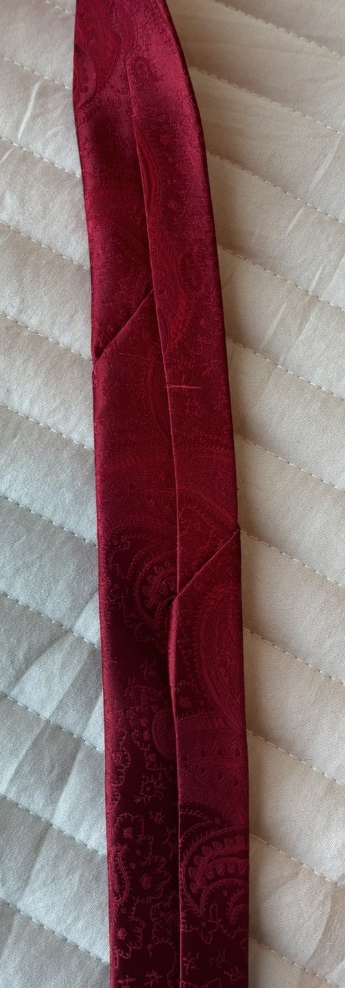GIORGIO ARMANI SILK NECKTIE BURGUNDY TONAL PAISLEY JACQUARD MADE IN ITALY