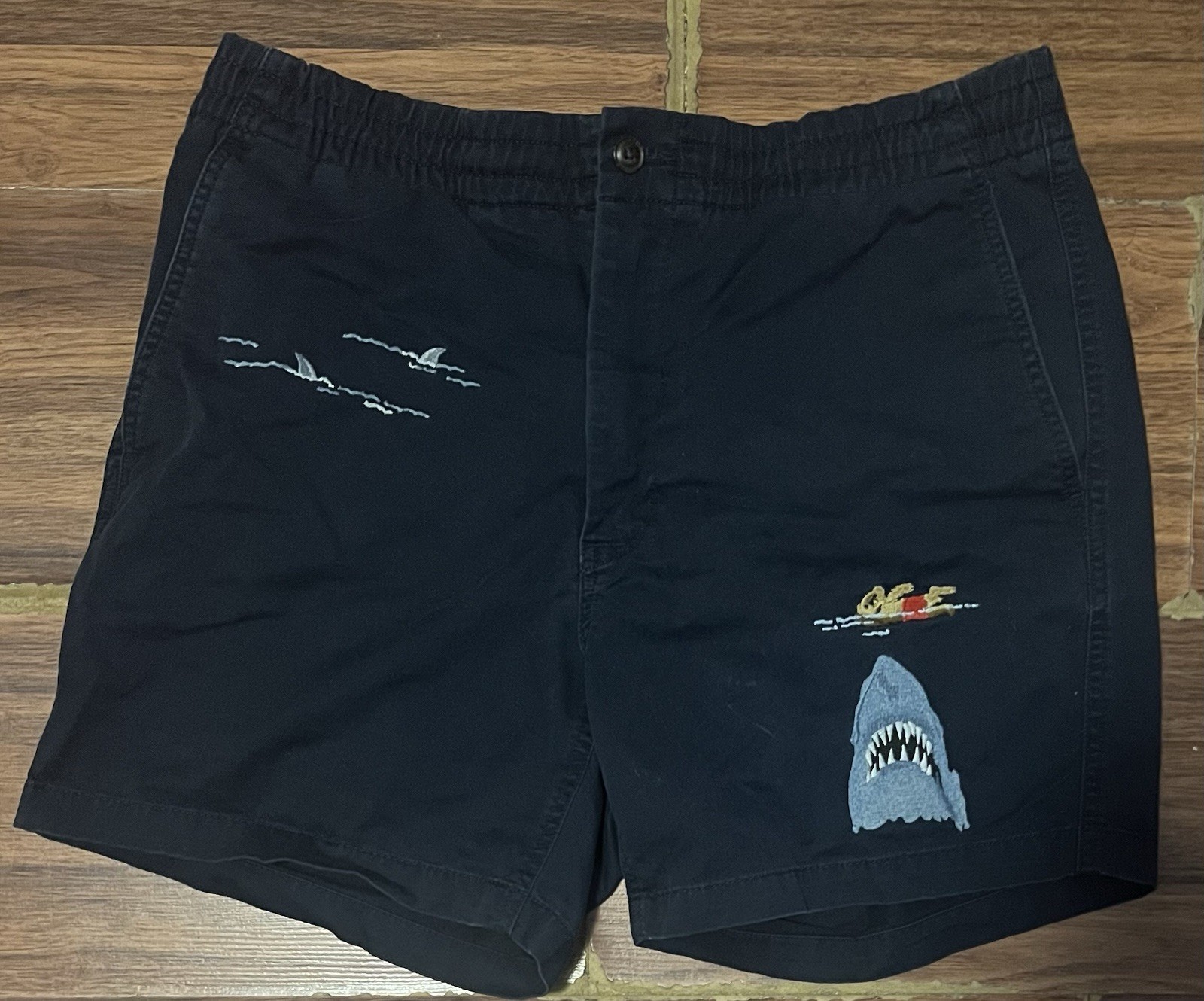 Polo Ralph Lauren Shorts Mens Medium Bear Shark Embroidery Limited Edition 5″