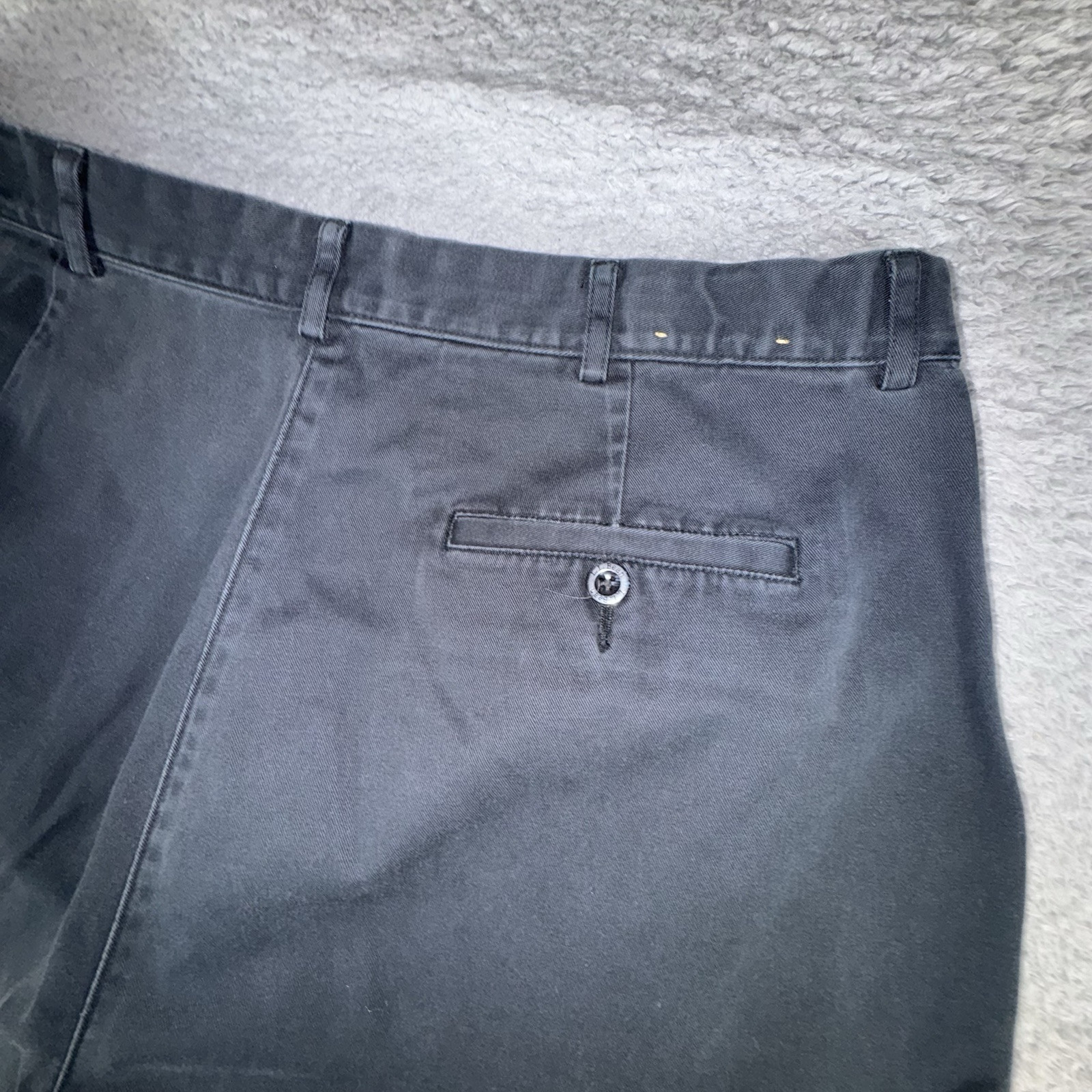 LL Bean Shorts Womens 20 Regular Navy Blue Flat Front Original Fit