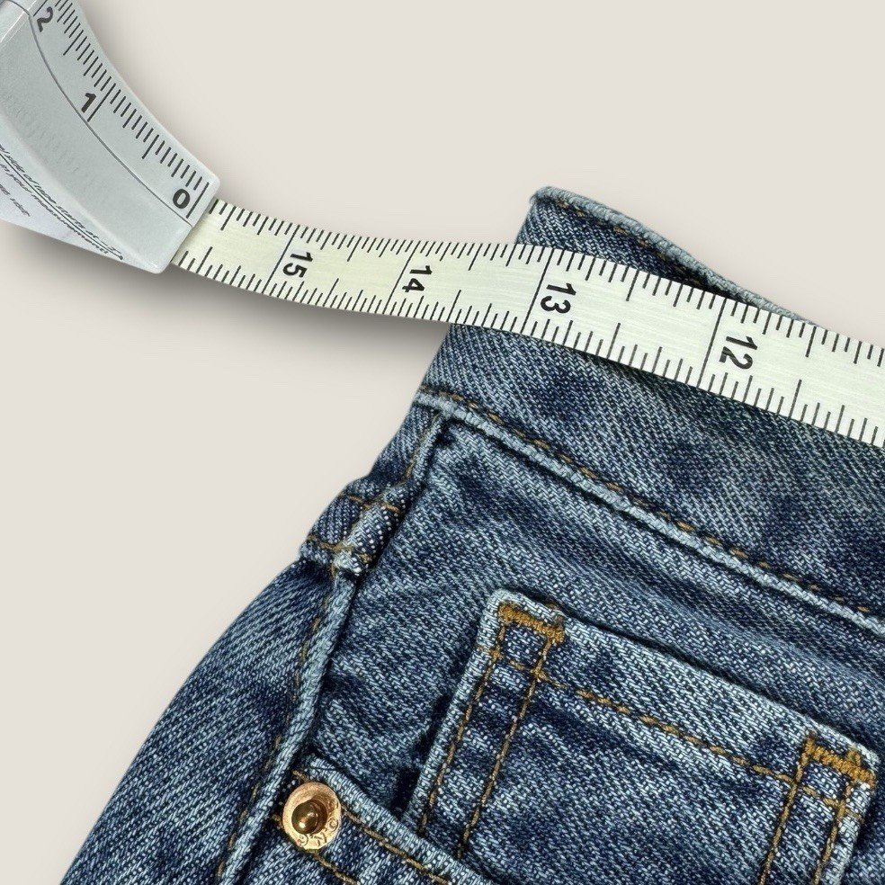 S.O.N.G Straight Leg Juniors Blue Jeans Size 3/26 Raw Hem Mid Rise
