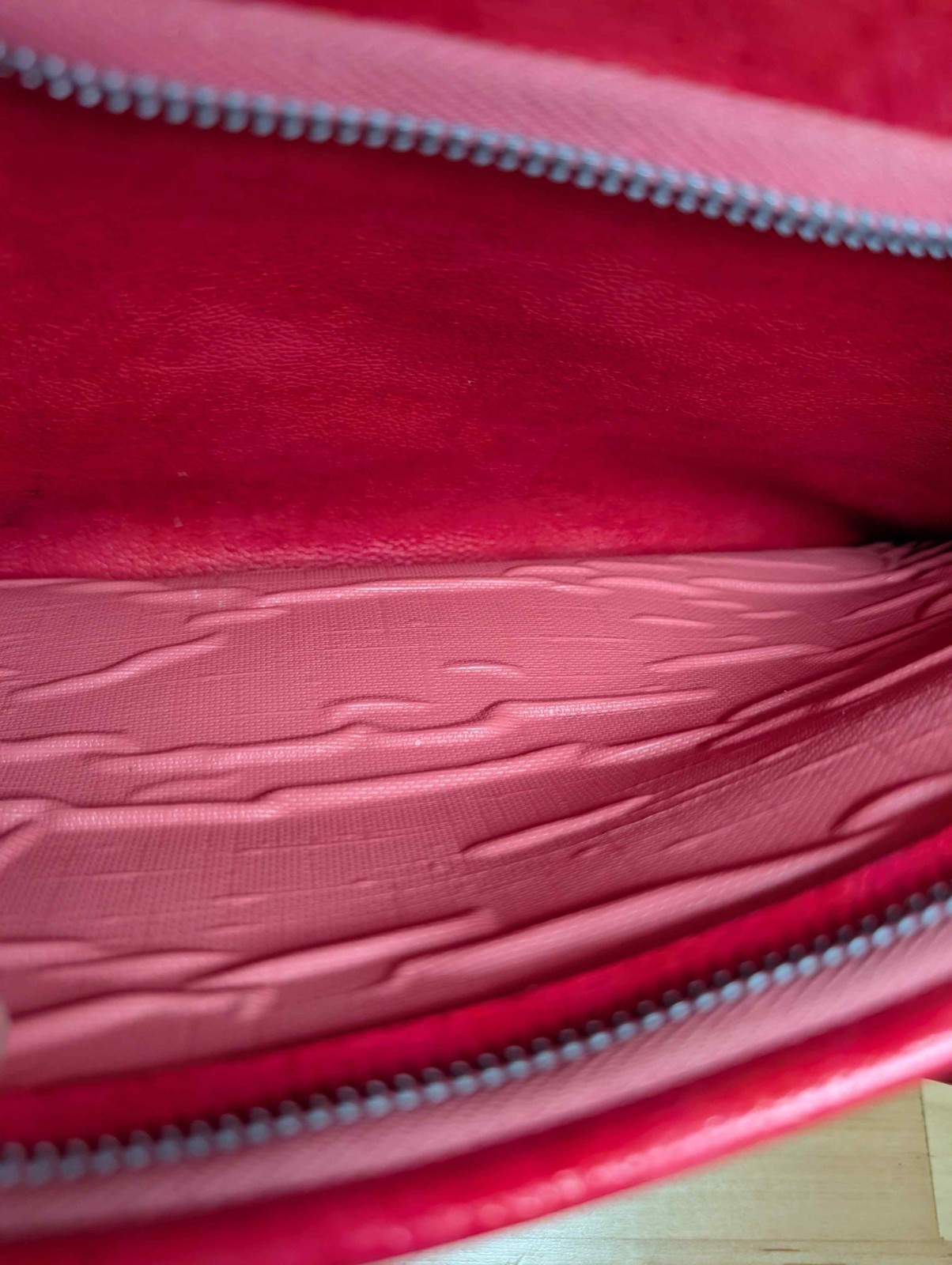 Vintage Samsonite Silhouette Red Vinyl Satchel 14.5in Boxy Tote Carry-on