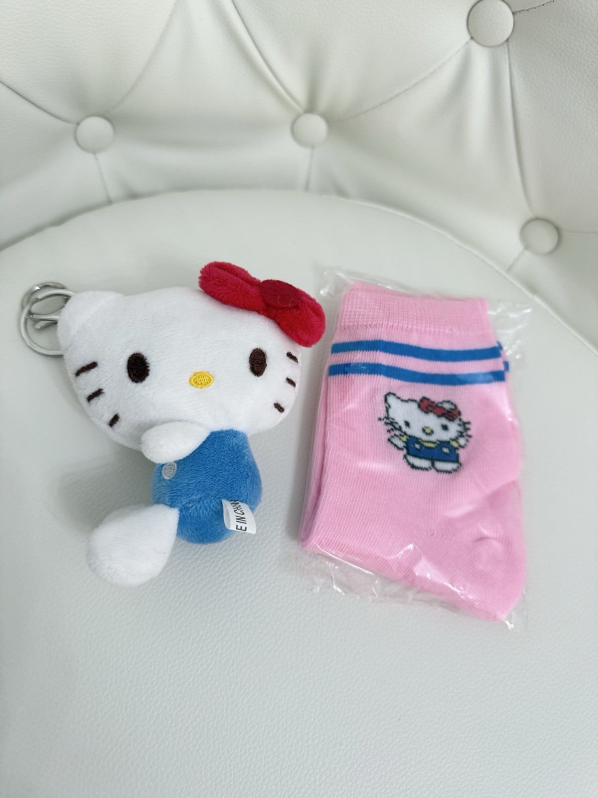 Hello Kitty Plush Keychain w/ Metal Key Ring, White/Blue/Red and 1 pair socks
