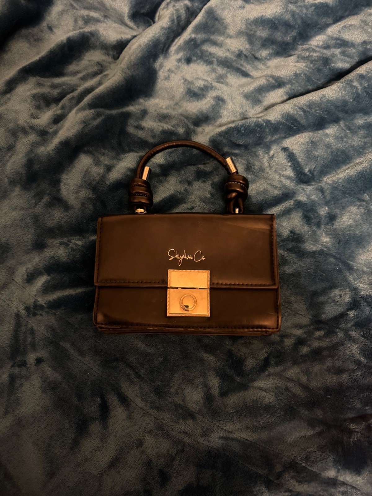 petite shy diva hand bag