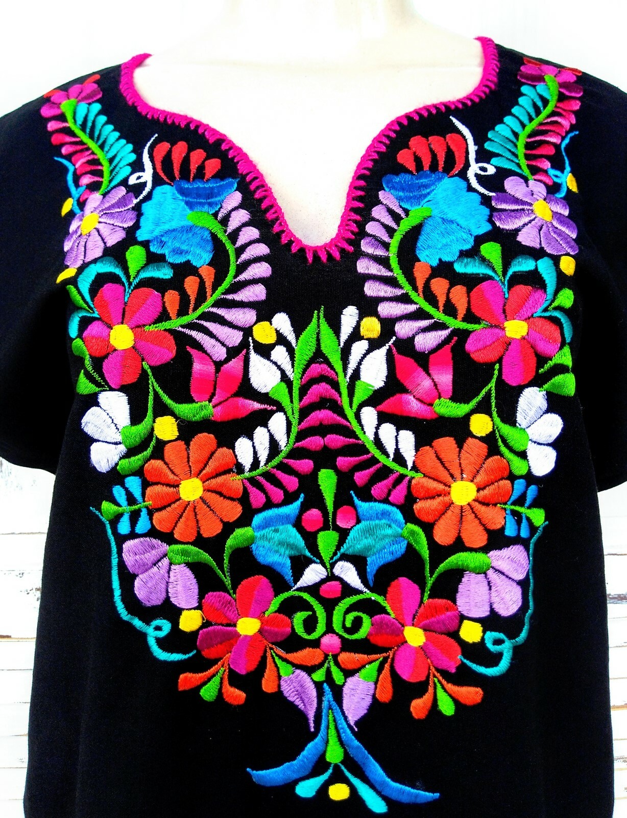 Mexican Embroidered Women’s Blouse Assorted Sizes & Colors S To 3XL Peasant Top