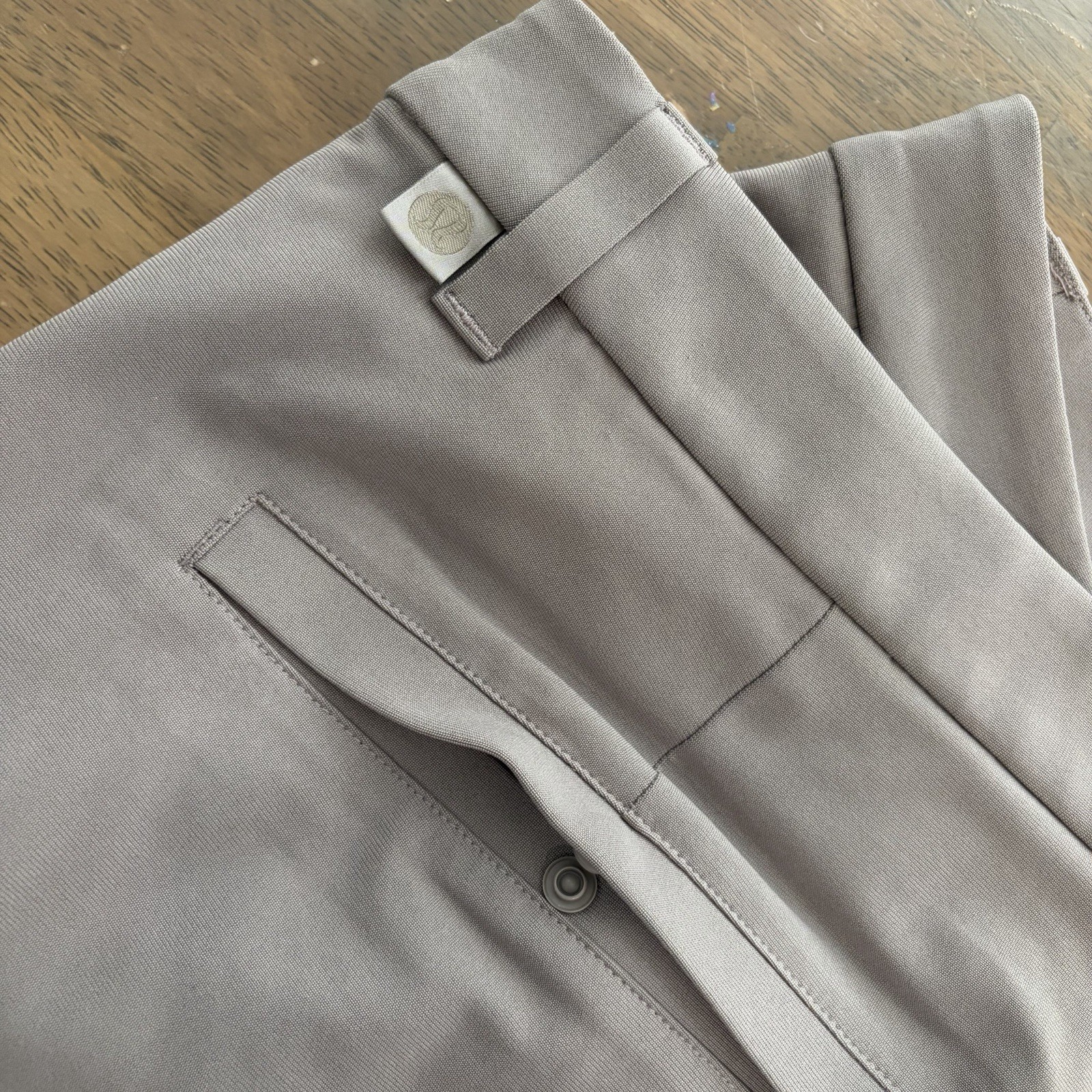 Lululemon Pants Mens 40×33 Tan ABC Commission Classic Fit Warpstream Stretch