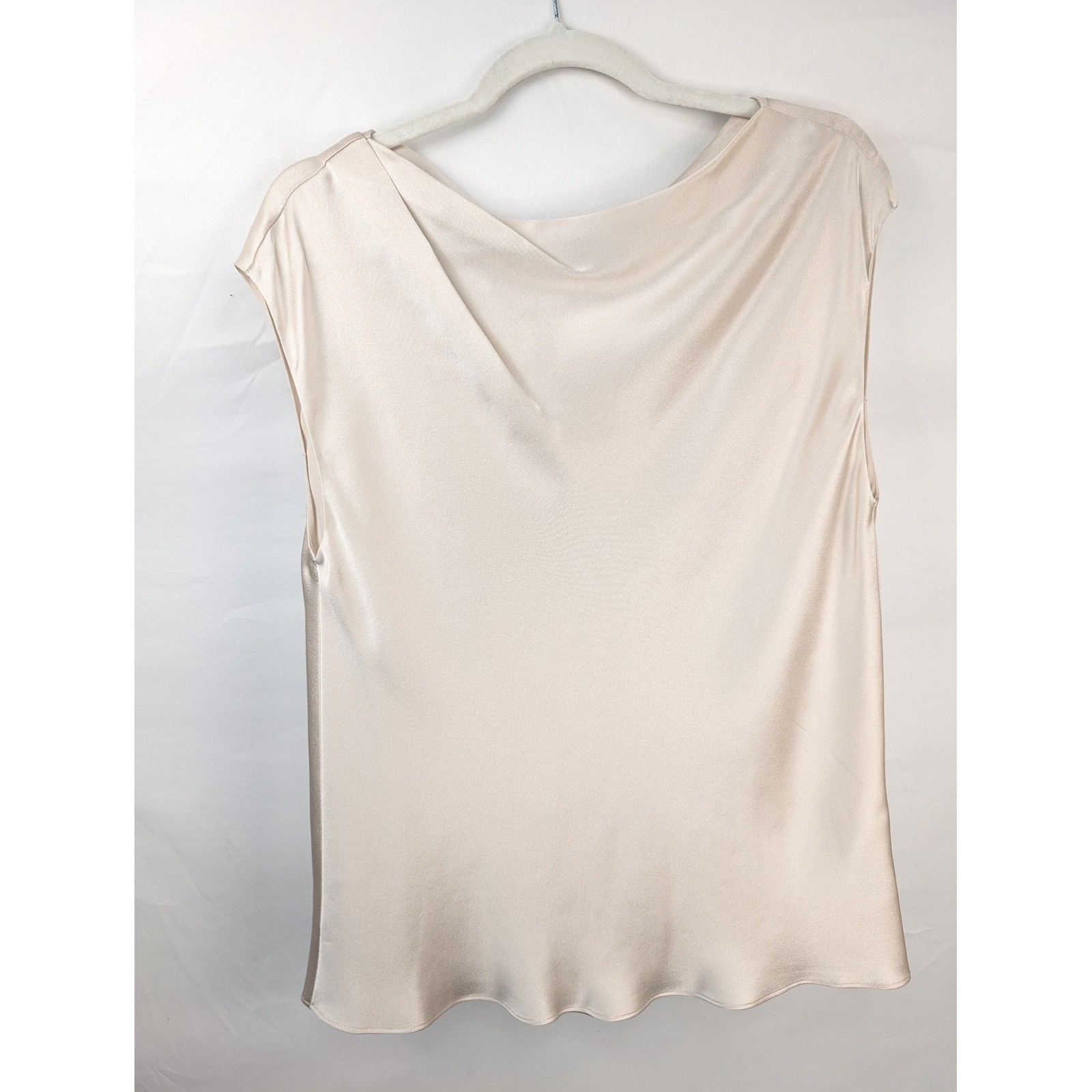 Vince 100% Silk Satin Cowl Neck Sleeveless Top Sz S Luxury Fairy Modern Coquette