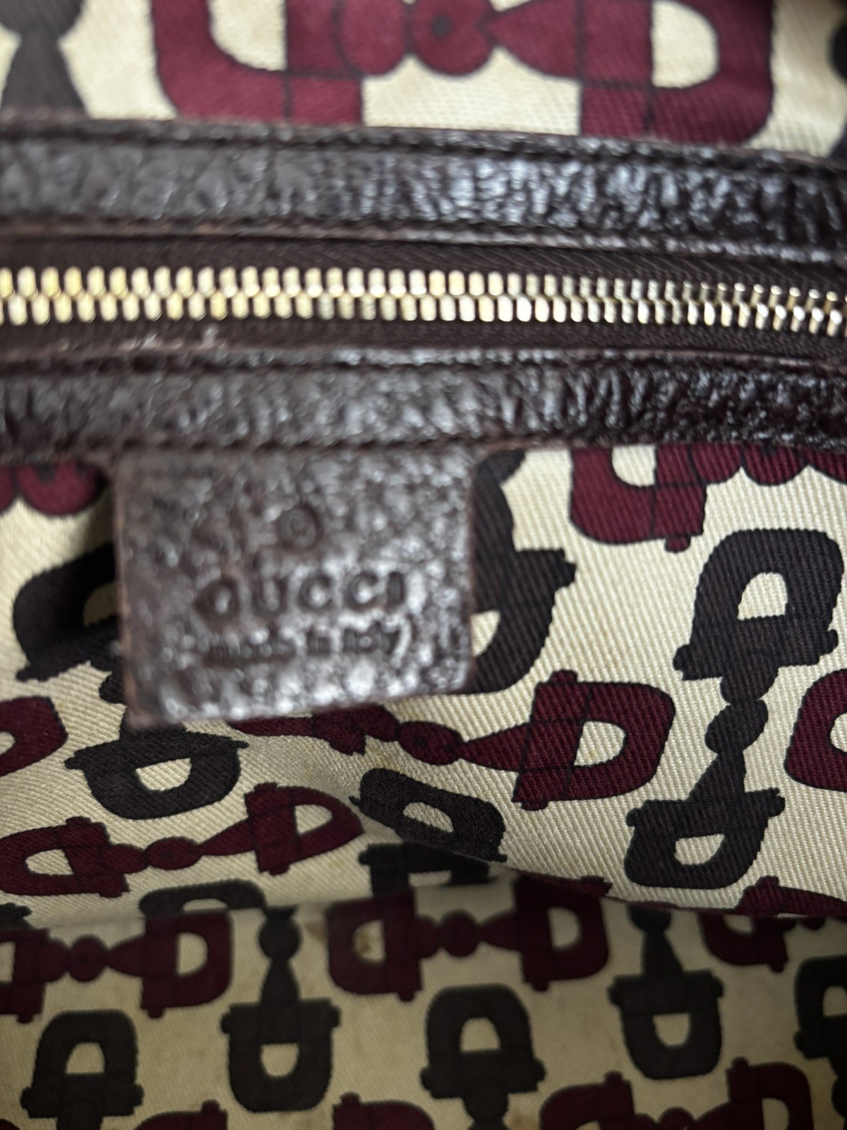 Authentic Gucci Horsebit Pebbled Leather Tote Burgundy Bordeaux Gold Hardware