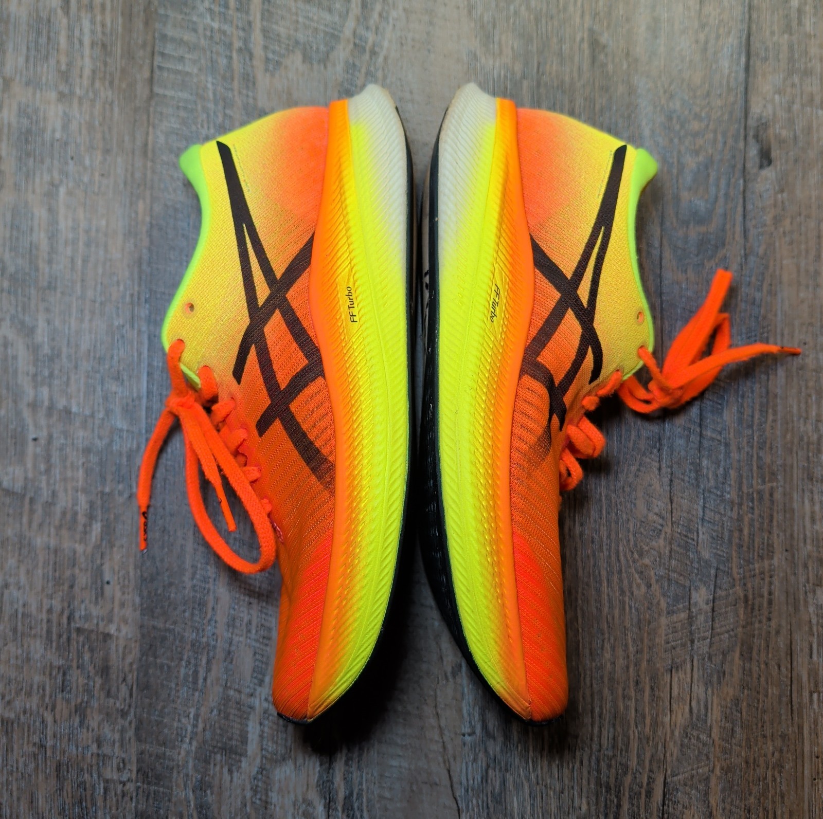 Asics Metaspeed Edge Shocking Orange Women’s Size 7.5 Athletic Running Sneakers