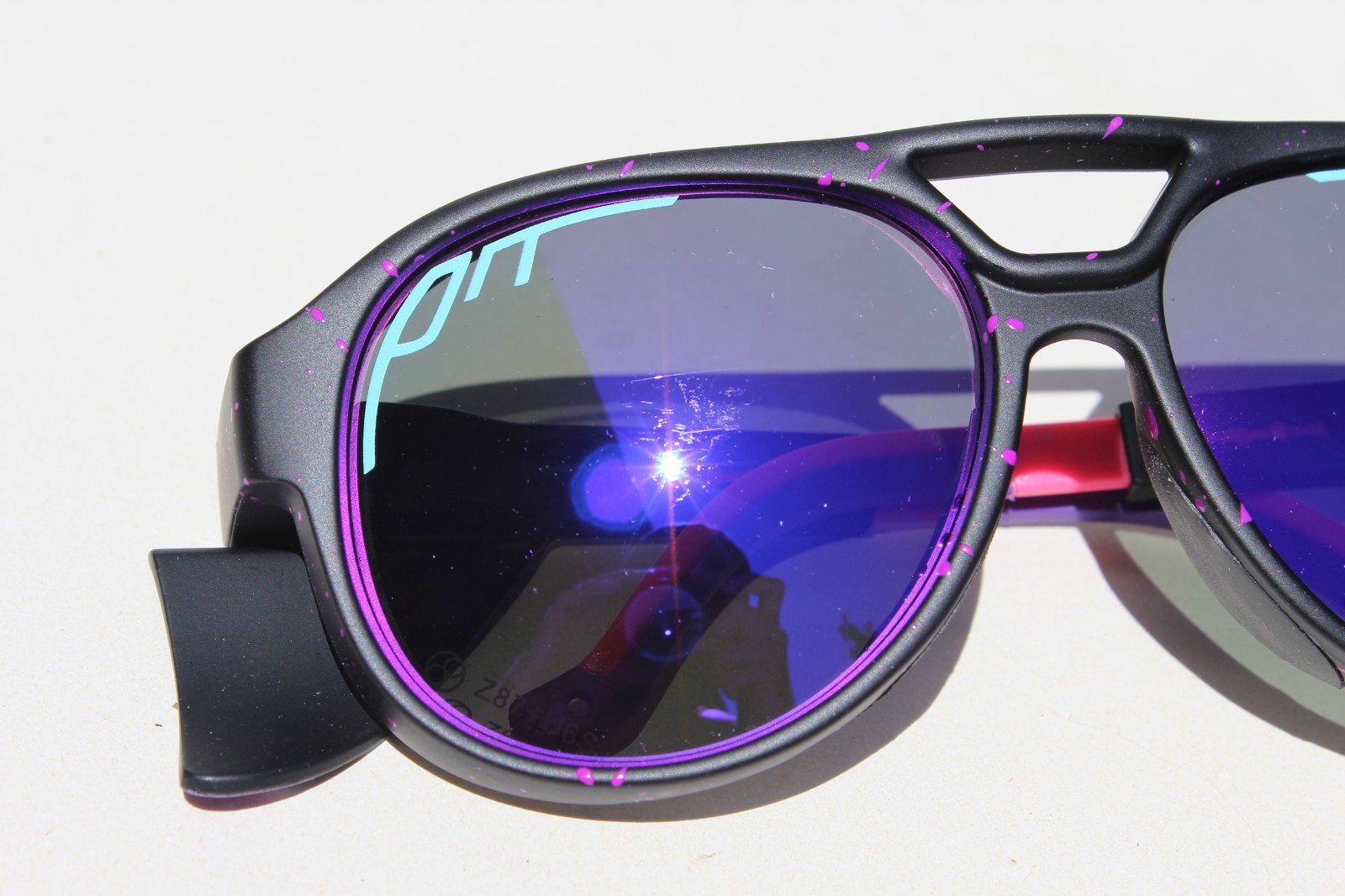 PIT VIPER The Ignition Exciters POLARIZED Sunglasses Flames/Purple SCRATCHED