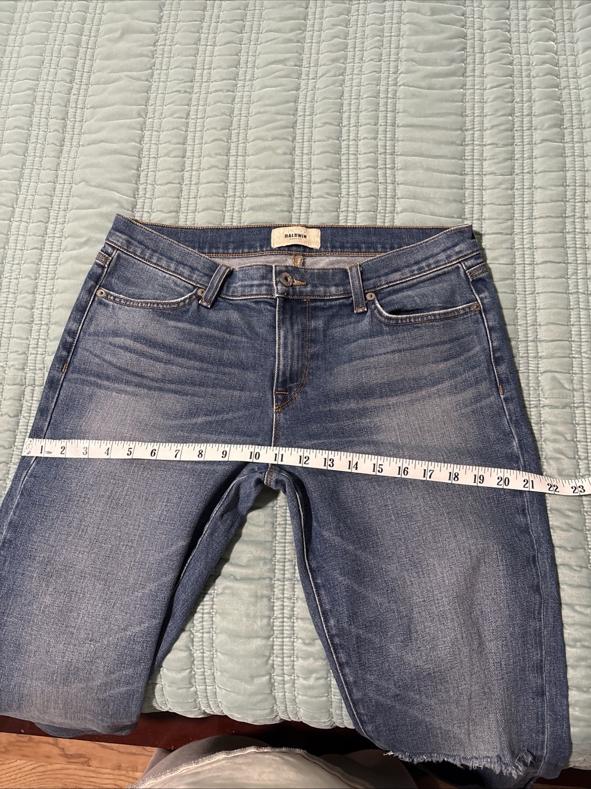 Baldwin 29 Kennedy Low Rise Boyfriend Capri Denim, Y2K, Stretch, 98% Cotton, EUC