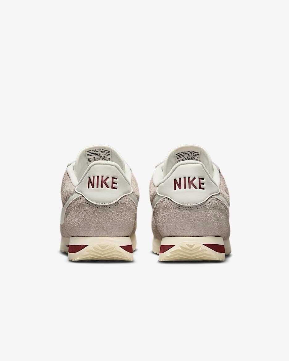 🟢 NEW 🟢 Nike Cortez SE Men’s Athletic Sneaker – (Men’s Size 10 US)