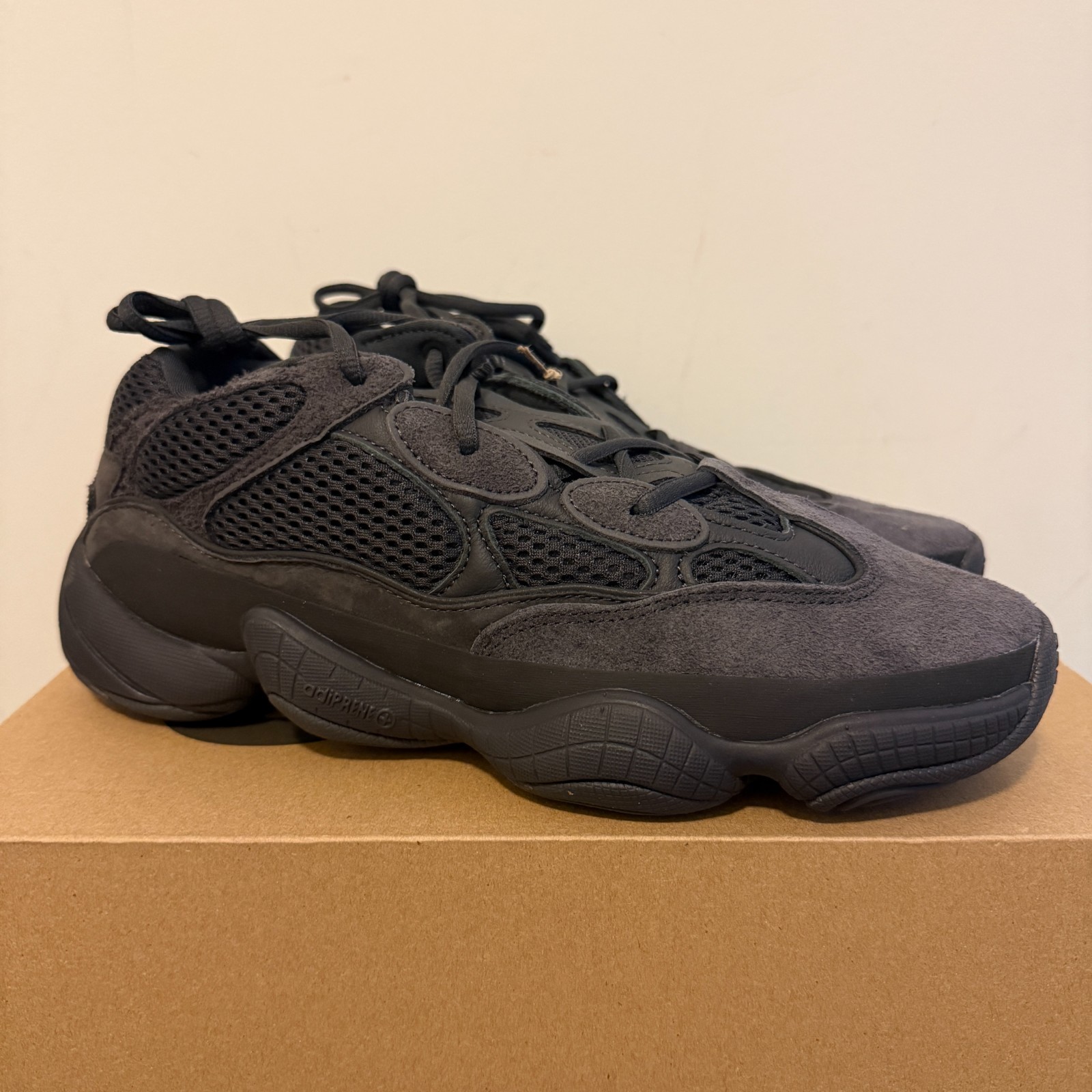 adidas YEEZY 500 Utility Black F36640 Kanye West YE Men’s sz. 8.5 DS New