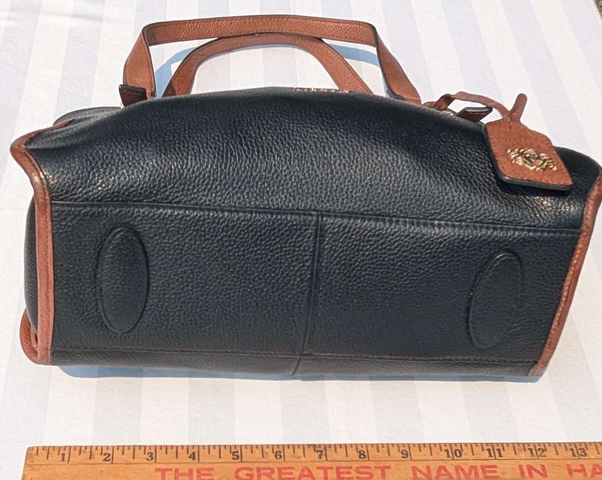 Zooler Black Brown Pebbled Tote Zip Gold Hardware Pockets Lined Bag Charm