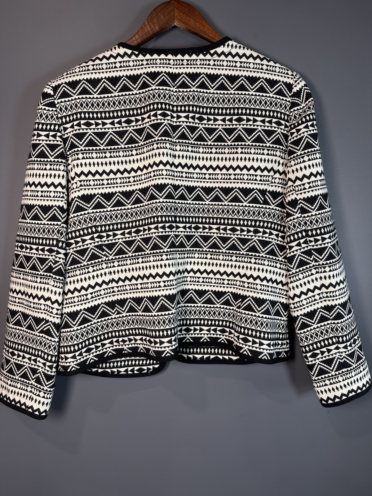 Tahari Arthur S. Levine Petite 16P Black White Geometric Open Front Jacket
