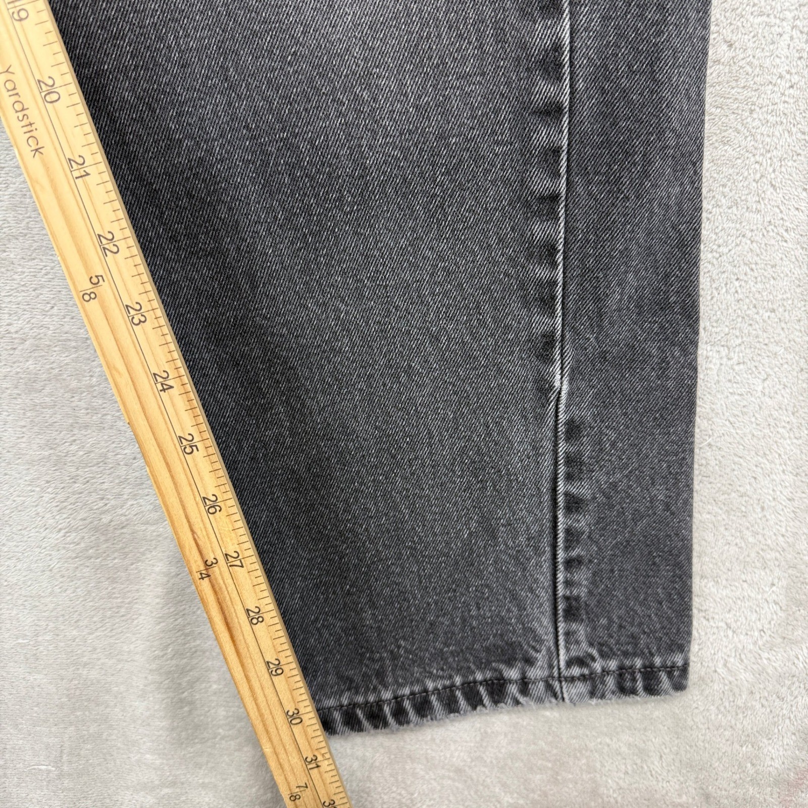 Vintage Levi’s 550 Jeans Mens 34×34 Black Relaxed Fit Tapered Leg 90s Streetwear