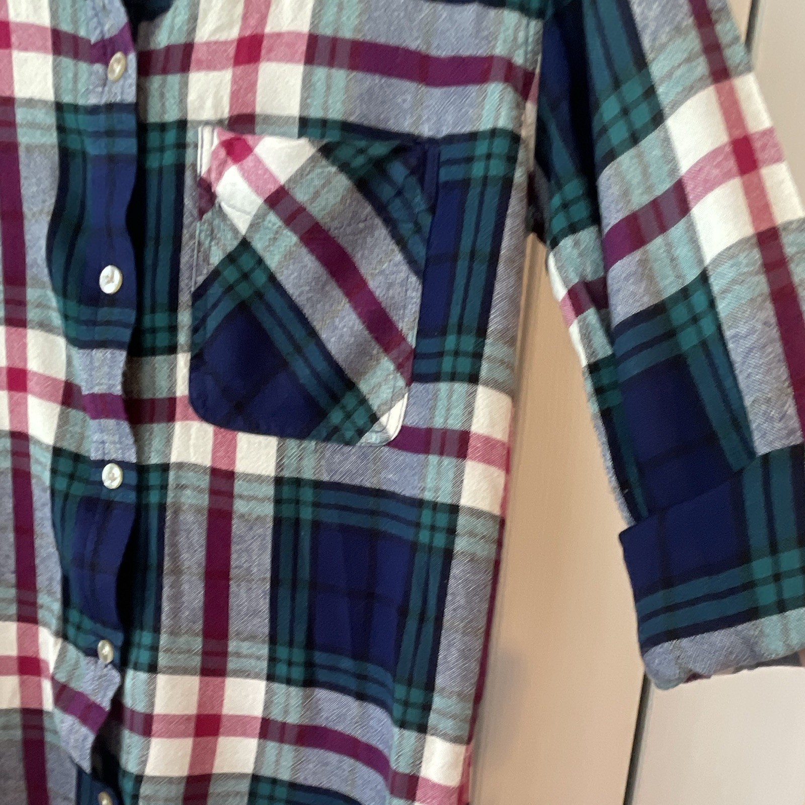 American Eagle Outfitters Women’s Boyfriend Shirt SIZE SMALL