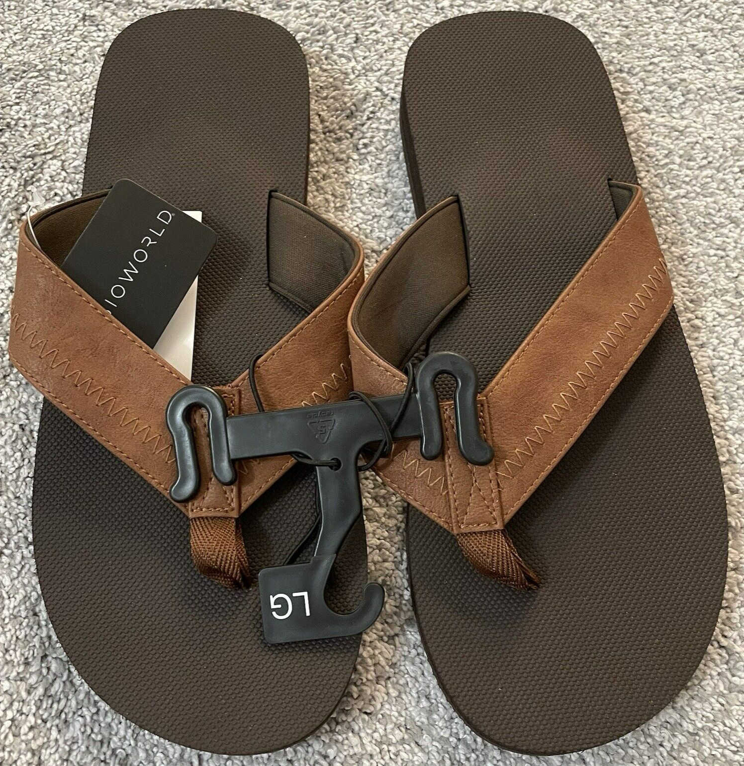 New Bioworld Men’s Size LG Brown Man Made Materials Flip Flops