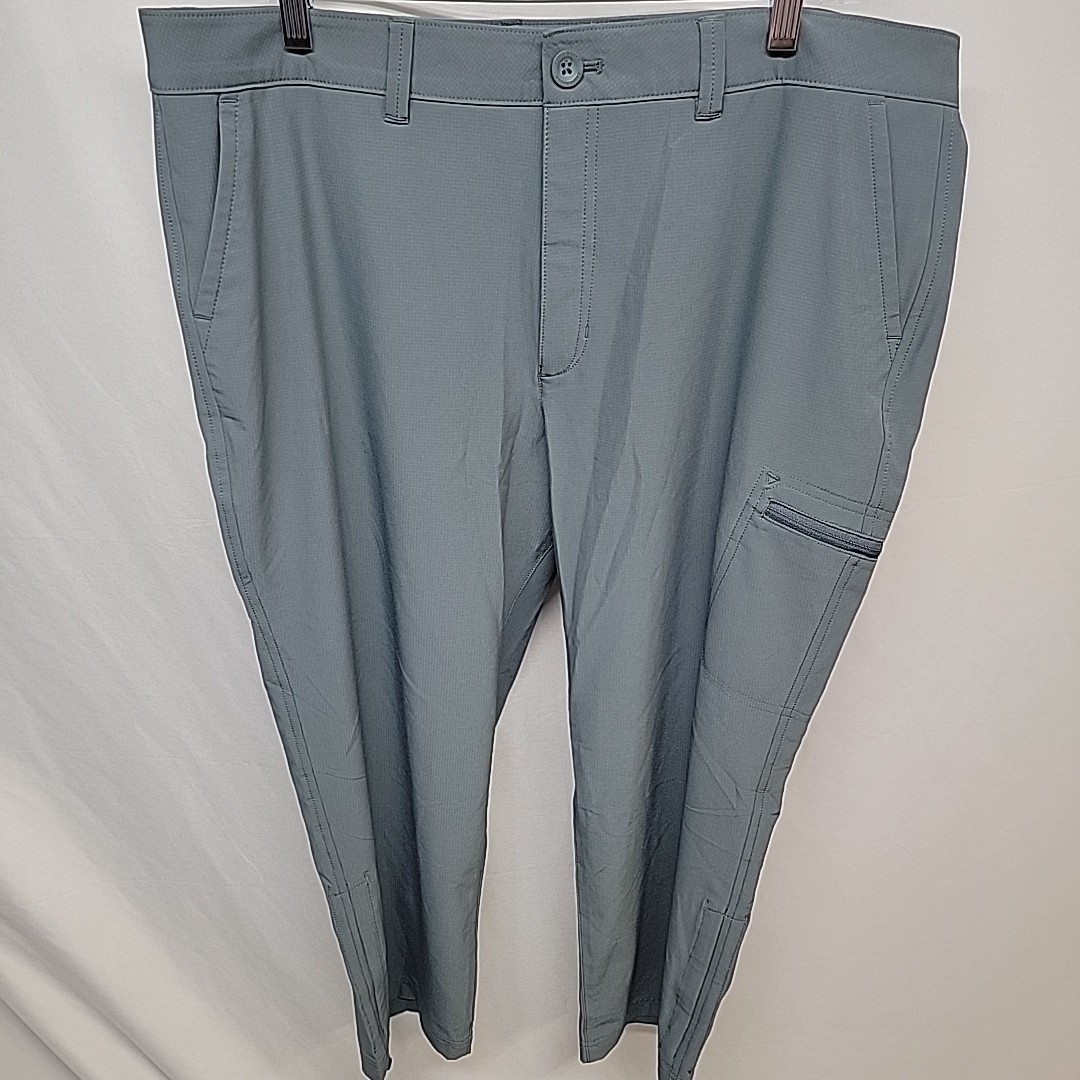 Eddie Bauer Cargo Hiking Pants Women’s Rainier Tech Capri Gray Trekkie size 12