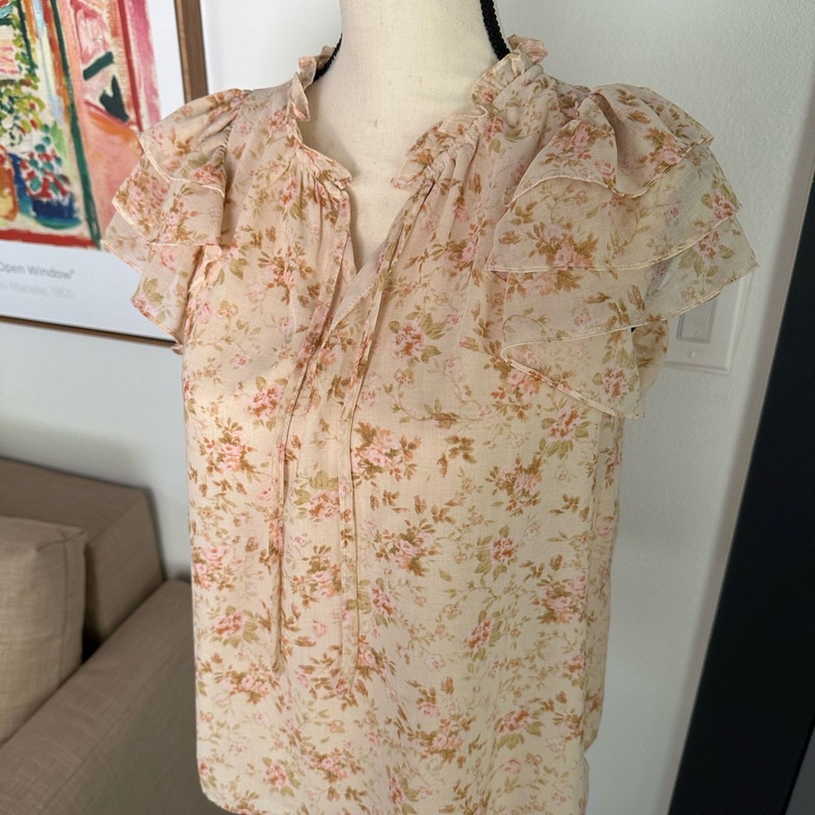 1 STATE Pink Flutter Sleeve Tie Neck Blouse Chiffon Ruffle Top Women’s Small