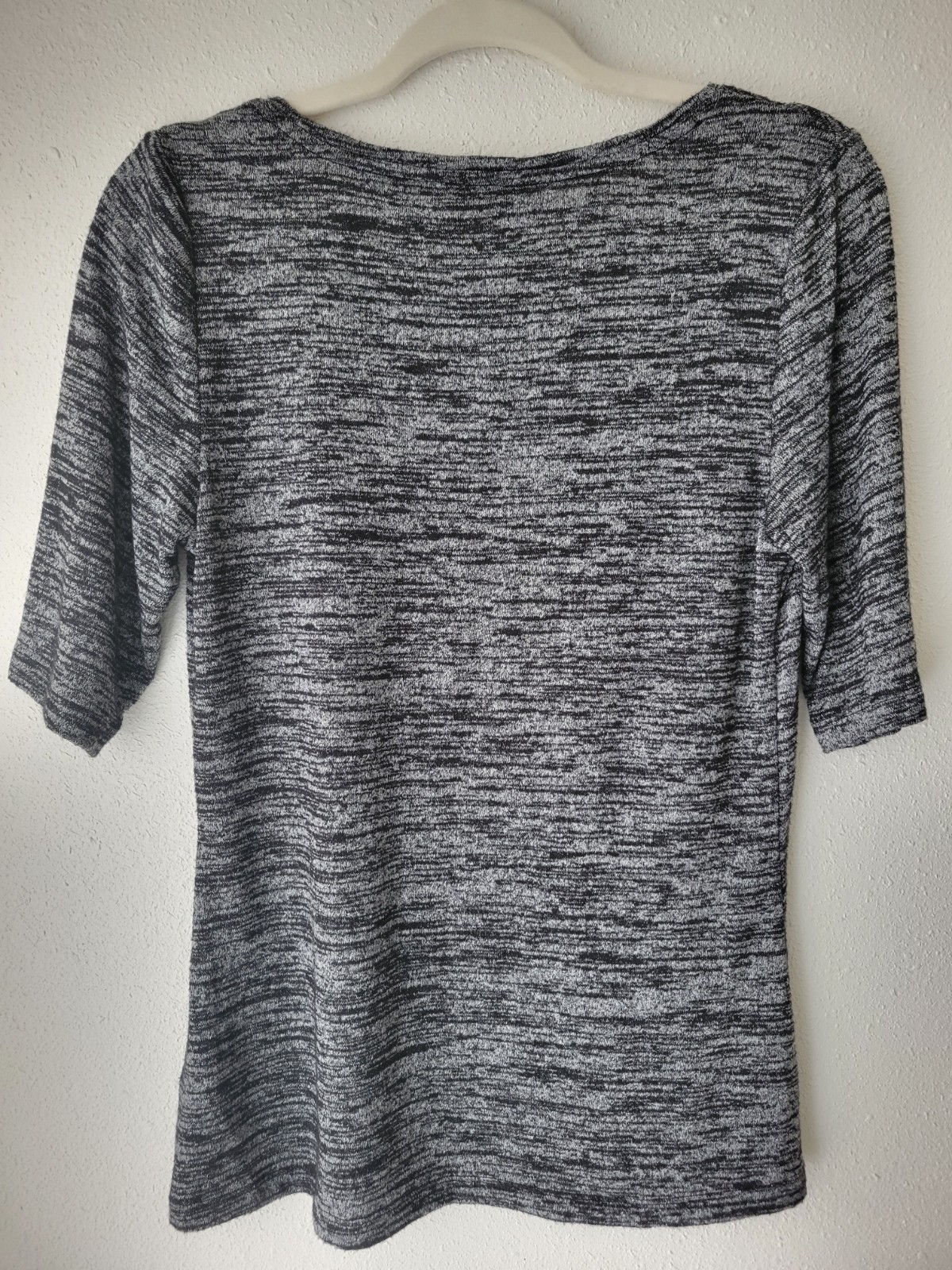 APT. 9 Modern Essentials Women’s Medium Gray Space Dye V-Neck 3/4 Sleeve Stretch