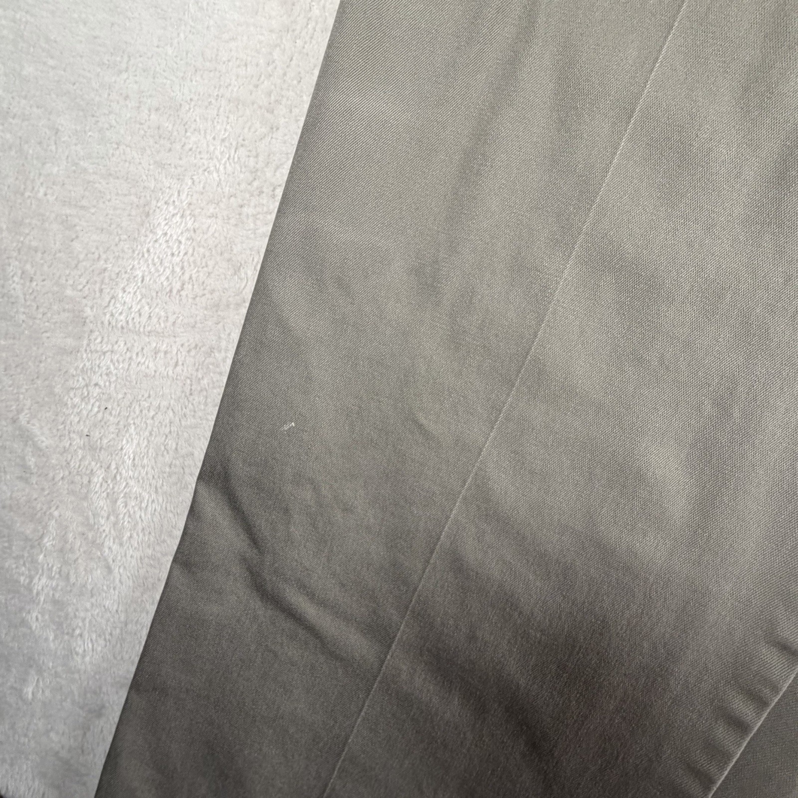 Dockers Signature Khakis Men’s Pants 42×32 Olive Gray Classic Fit