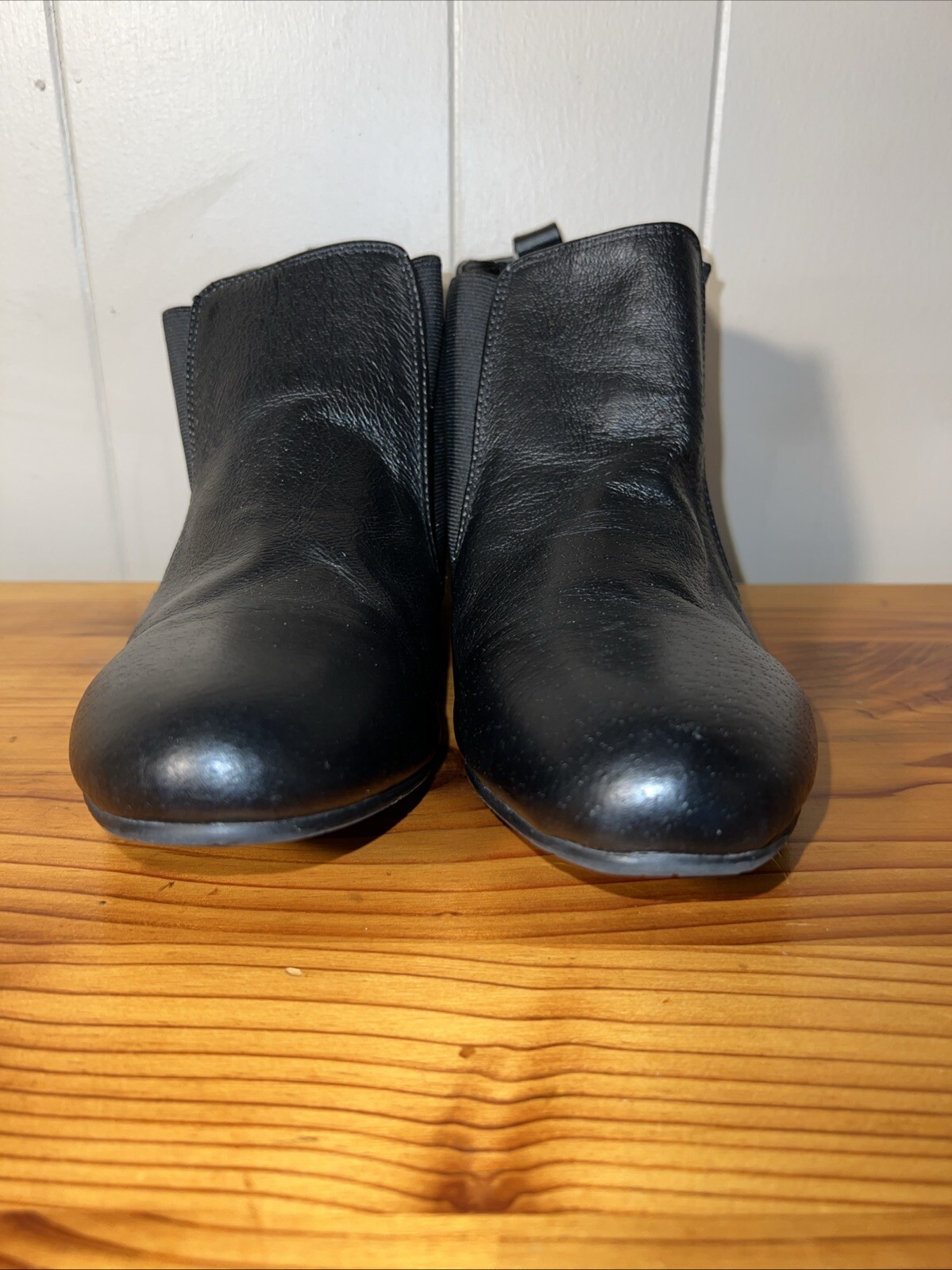 CHINESE LAUNDRY Black Leather SZ 10 M Britt Booties 4585