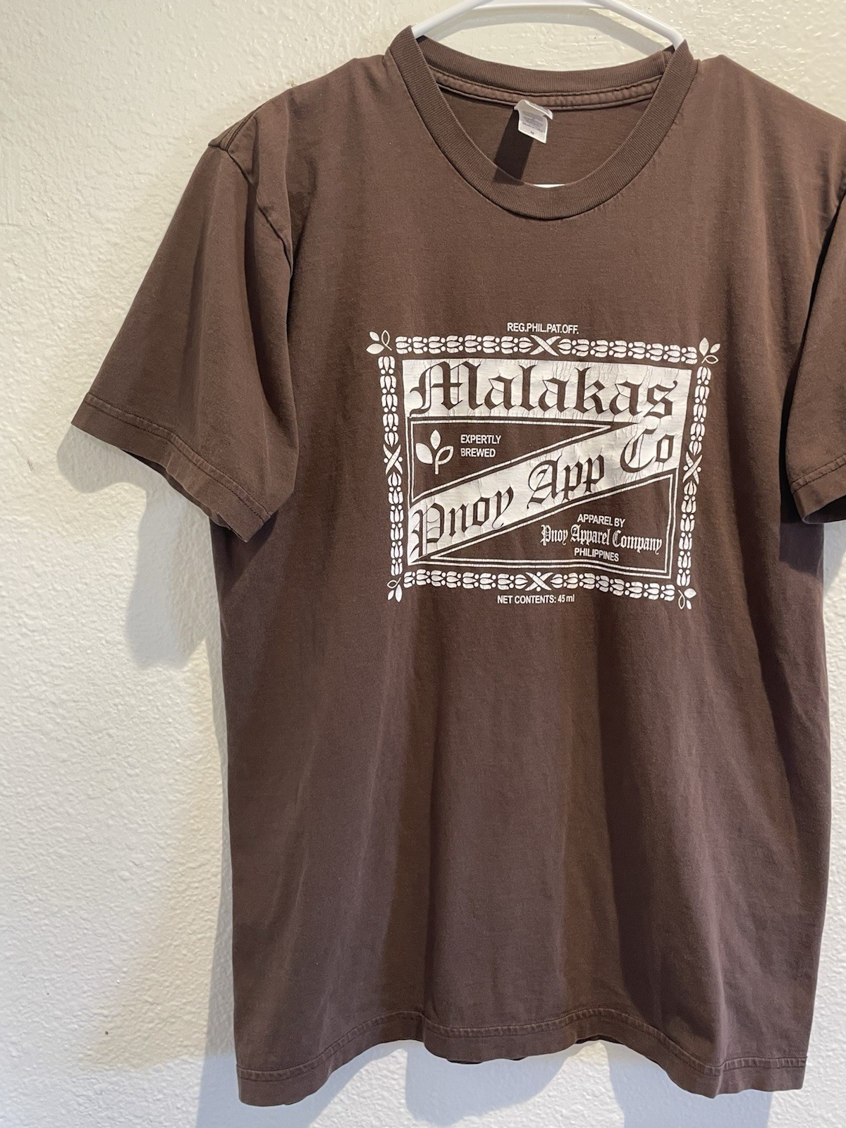 VTG Pinoy Apparel Co Malakas Graphic Tee Shirt Unisex Medium Brown Philippines