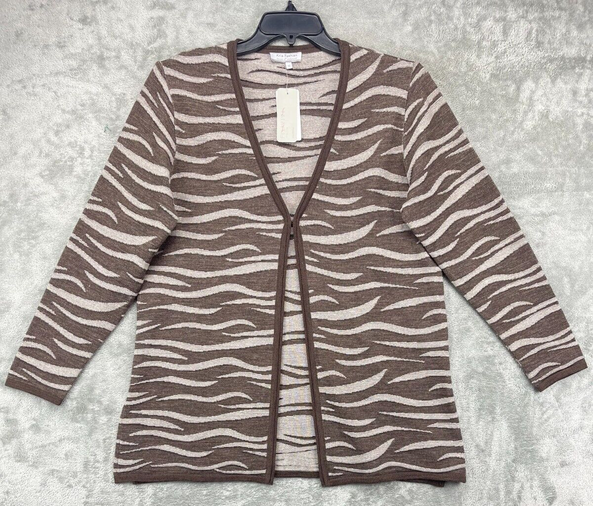 NWT Kris Fashion Intarsia 2 Zebra Cardigan Sweater Size Medium Brown/Beige