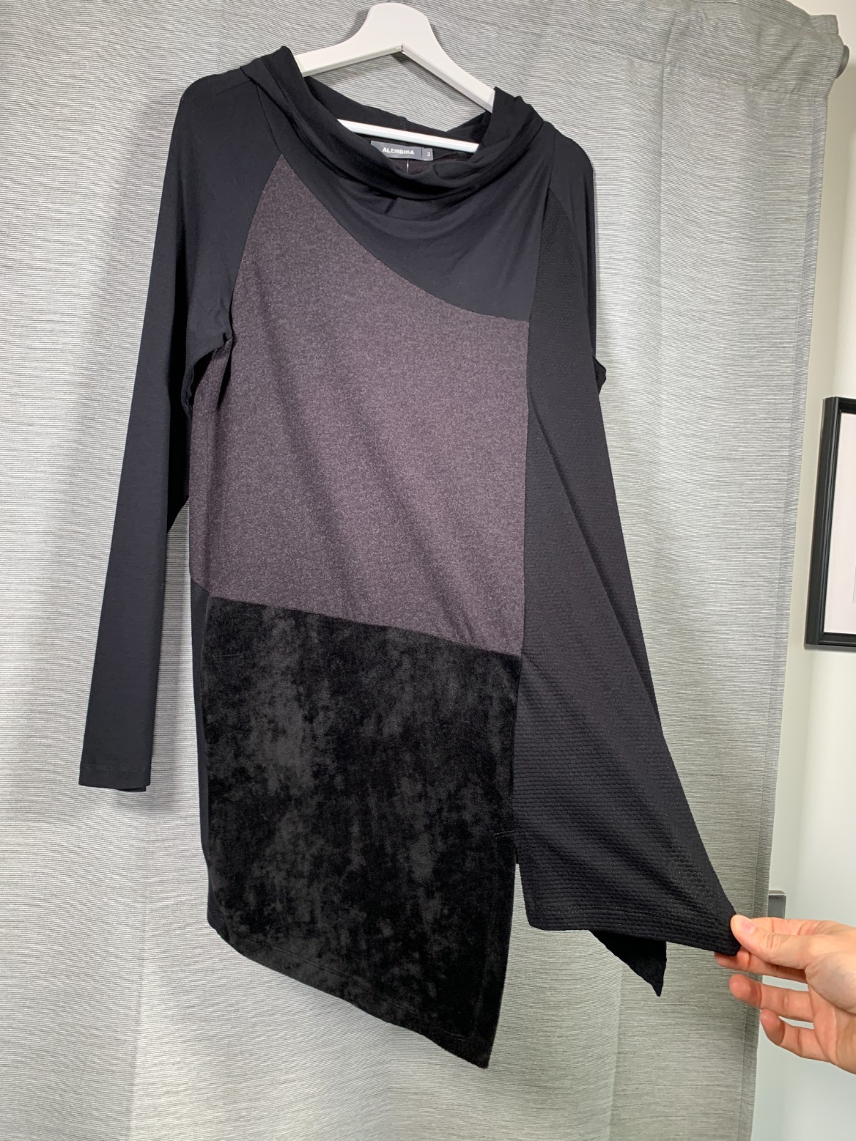 Alembika Tunic Top Size UK14 Black Asymmetric Cowl Stretch Jersey Lagenlook Arty
