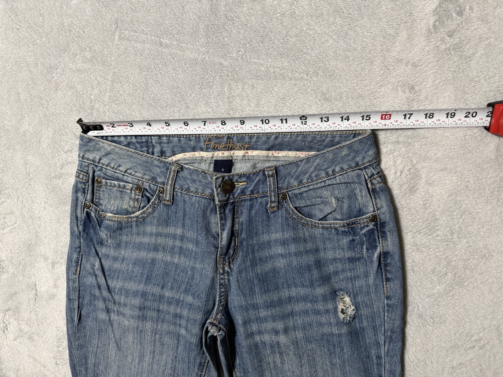 Amethyst Jeans Womens 9 Blue Bootcut Low Rise Medium Wash Distressed Style 30×31