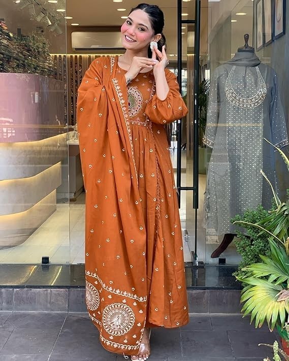 Women Rayon Printed Anarkali Kurta Set with Dupatta