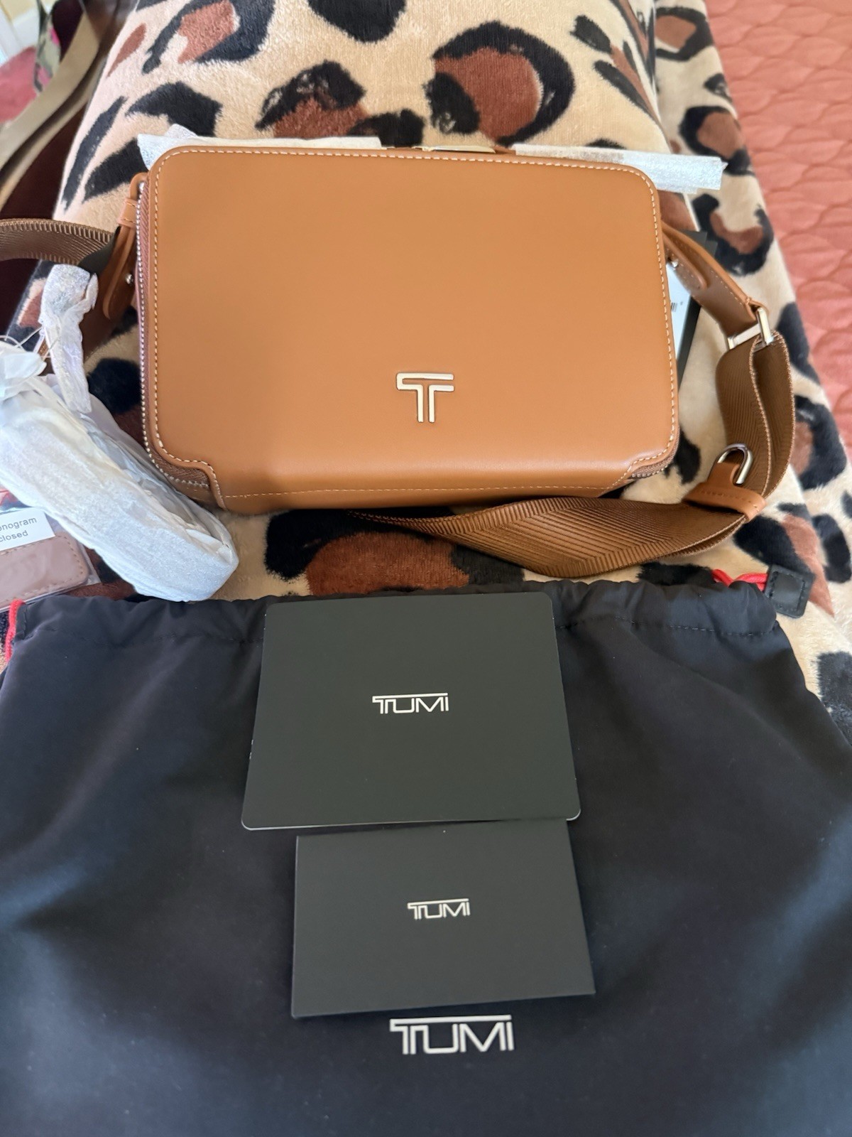 Brand New!Tumi Voyageur Leather Sienna Myla Crossbody Bag Retail $495.00