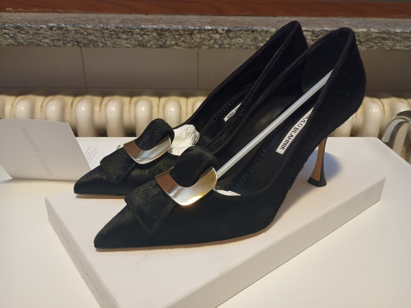 Manolo Blahnik High Heel Stylish Shoe – Full Set Size 38