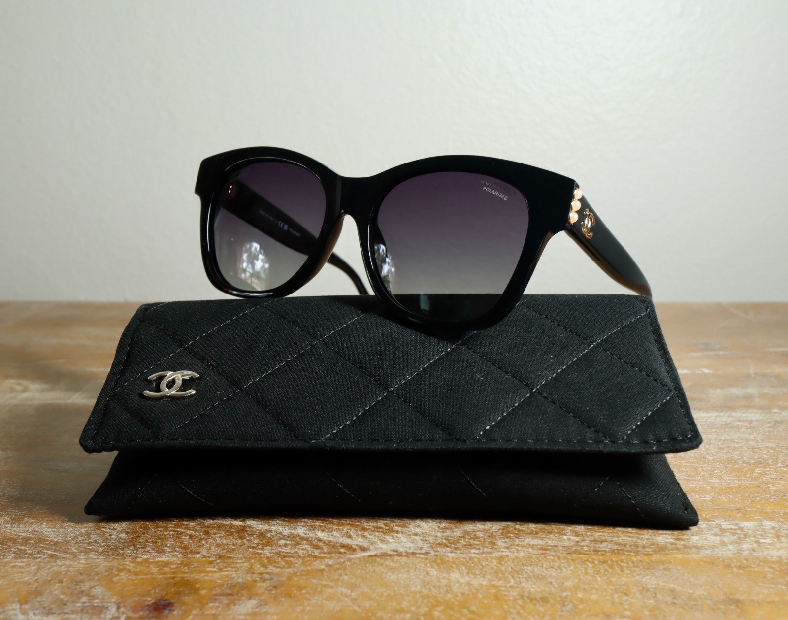 CHANEL 5482H Urban Vintage Square Pearl Sunglasses 54mm Black/Gray Lens 100% UV